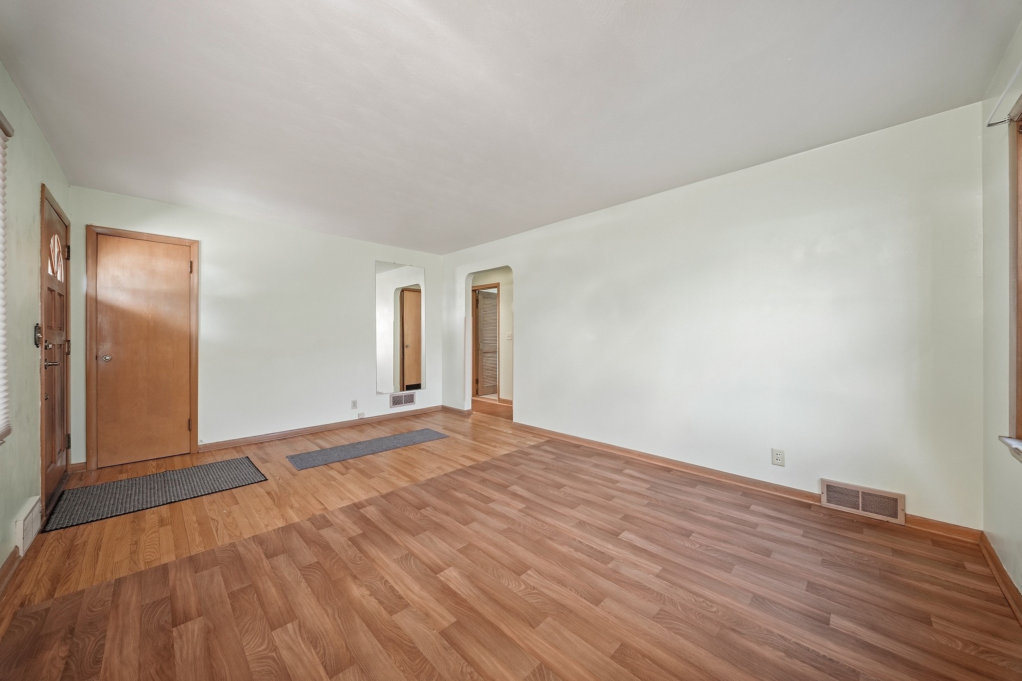 1132 Pershing Street Property Photo 11