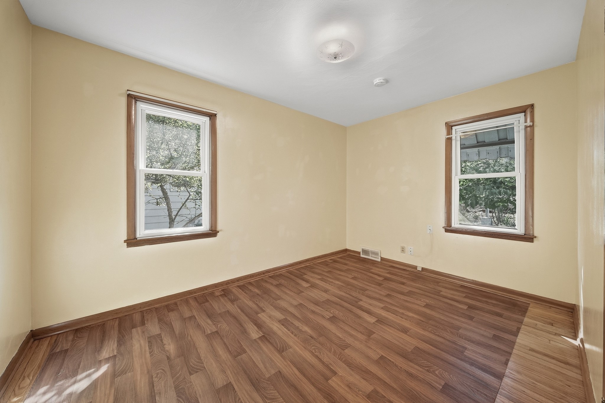 1132 Pershing Street Property Photo 20