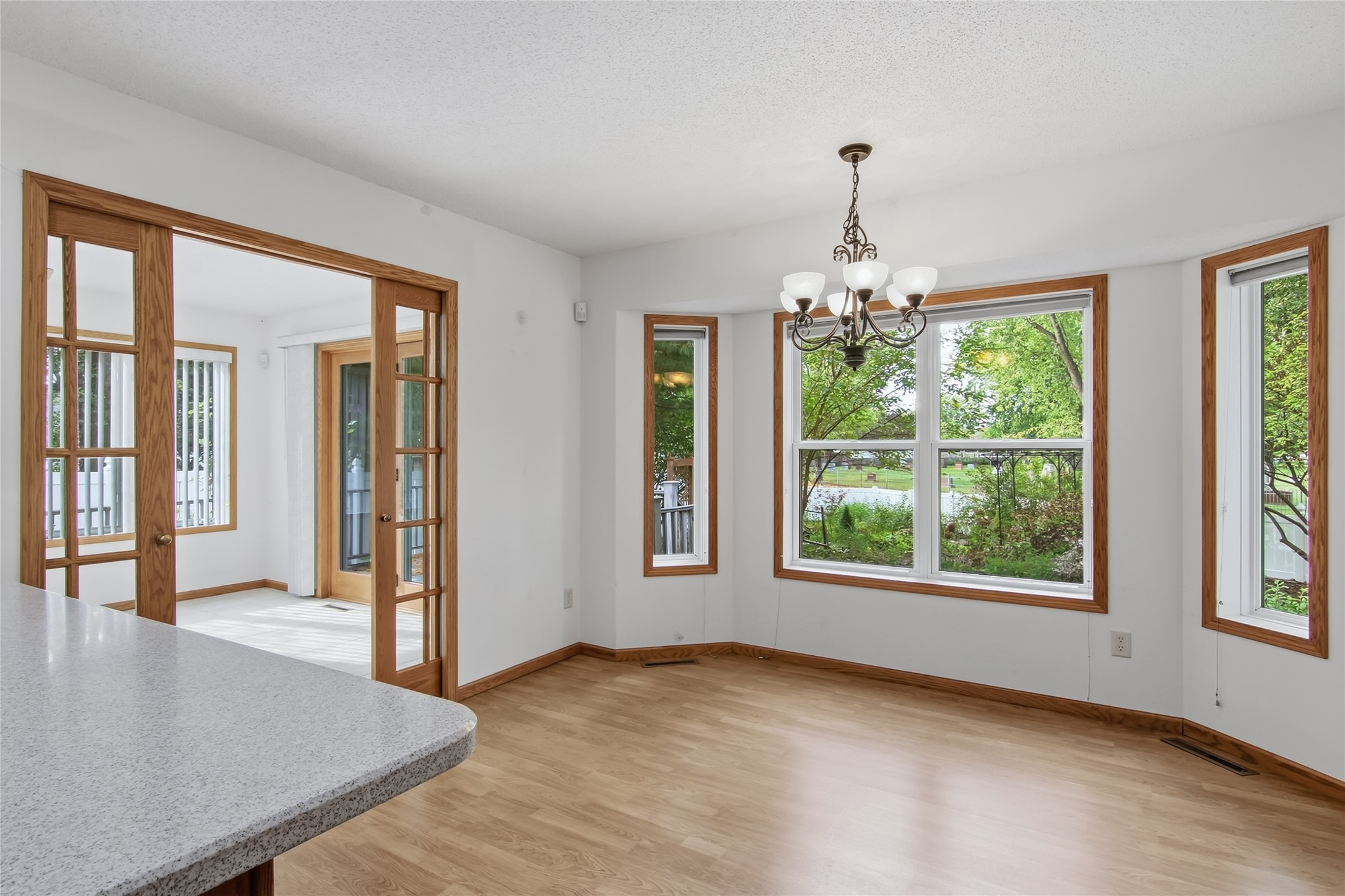 328 Marshall Street Property Photo 12