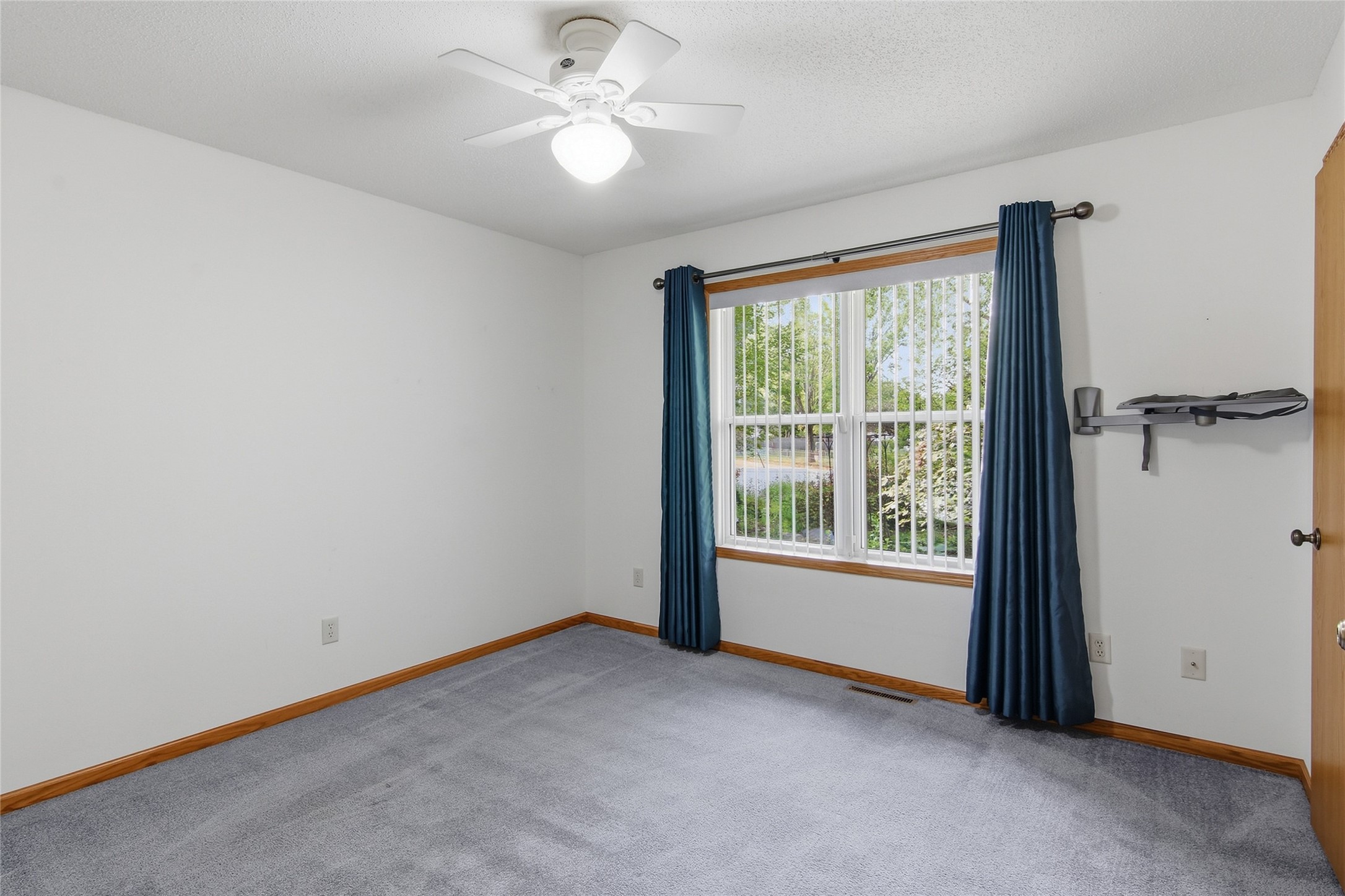 328 Marshall Street Property Photo 20