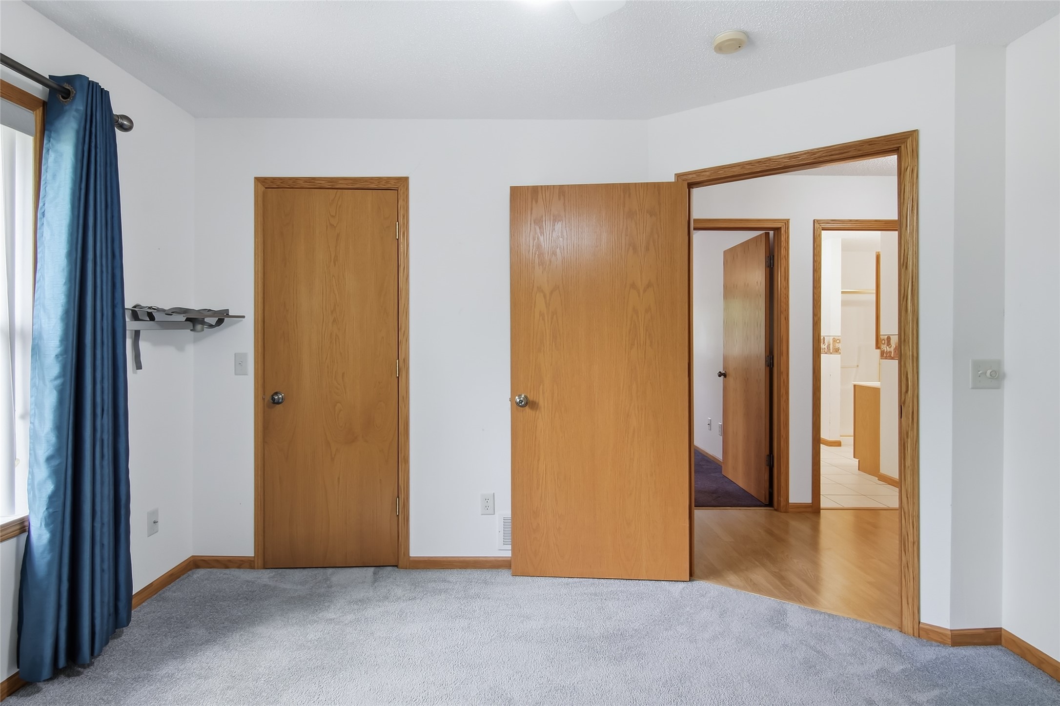 328 Marshall Street Property Photo 21