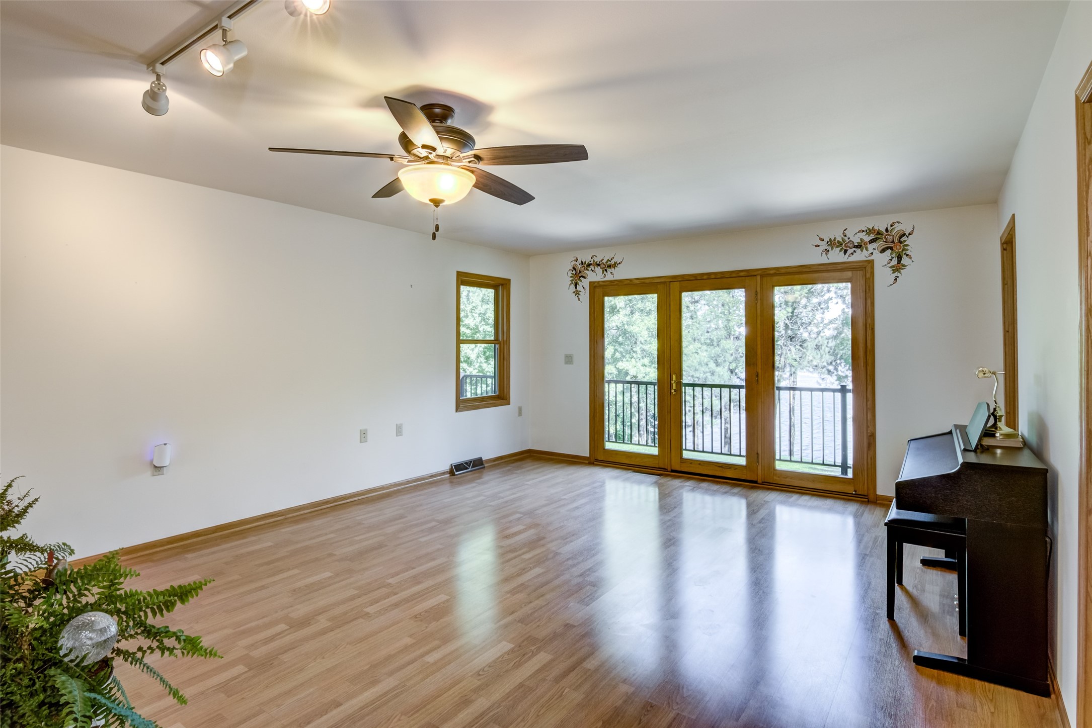 W6730 Eagles Road Property Photo 12