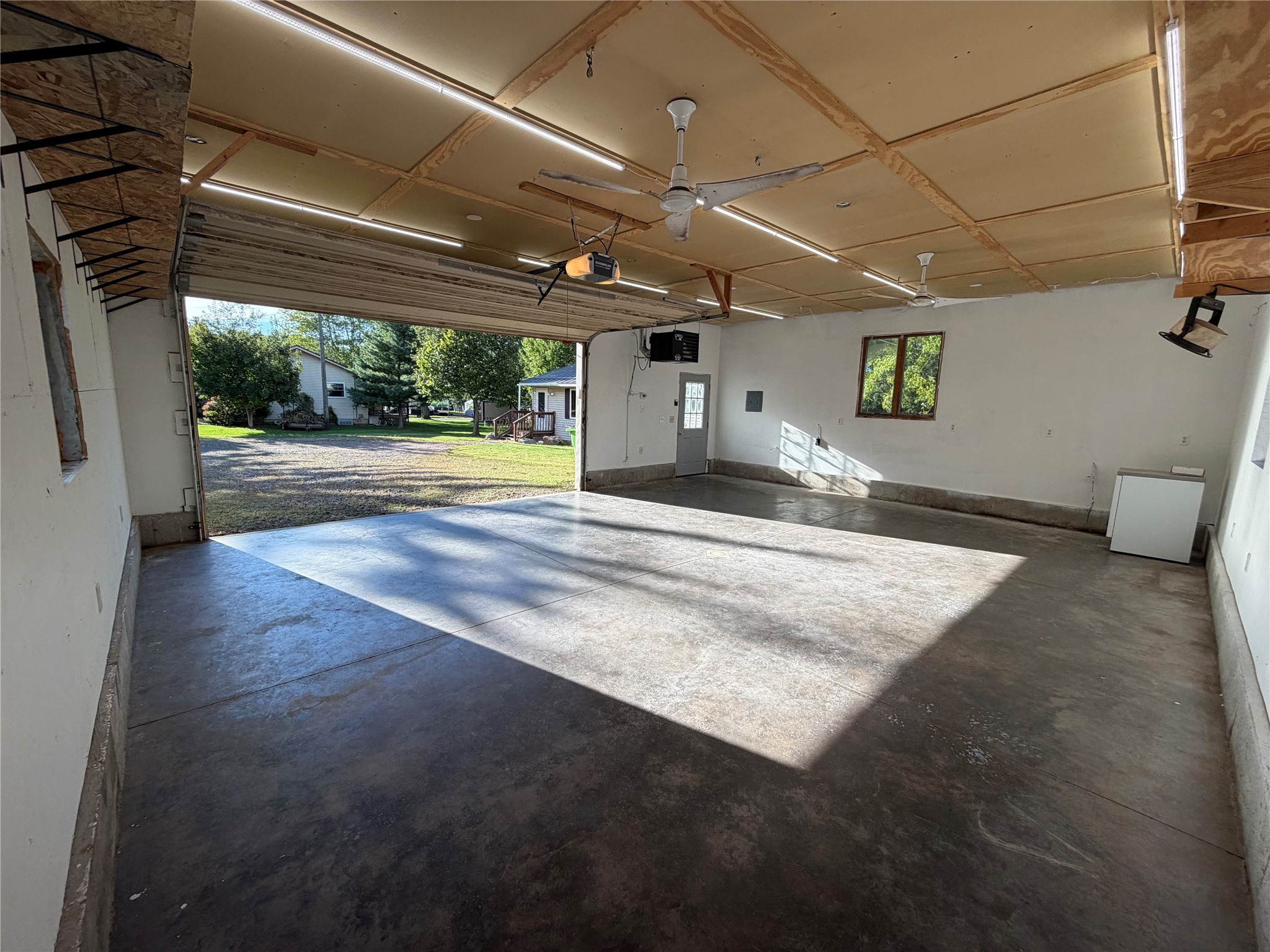 232 N Central Street Property Photo 25