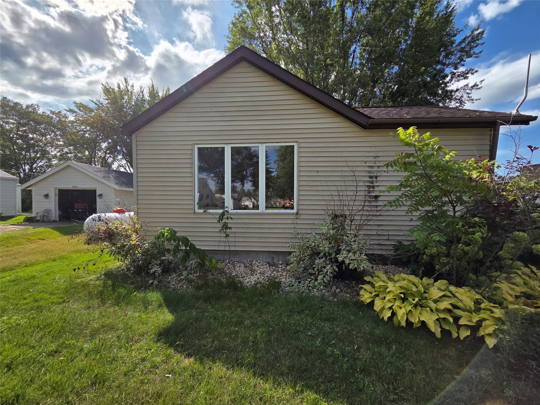 W5587 Davlin Street Property Photo 1