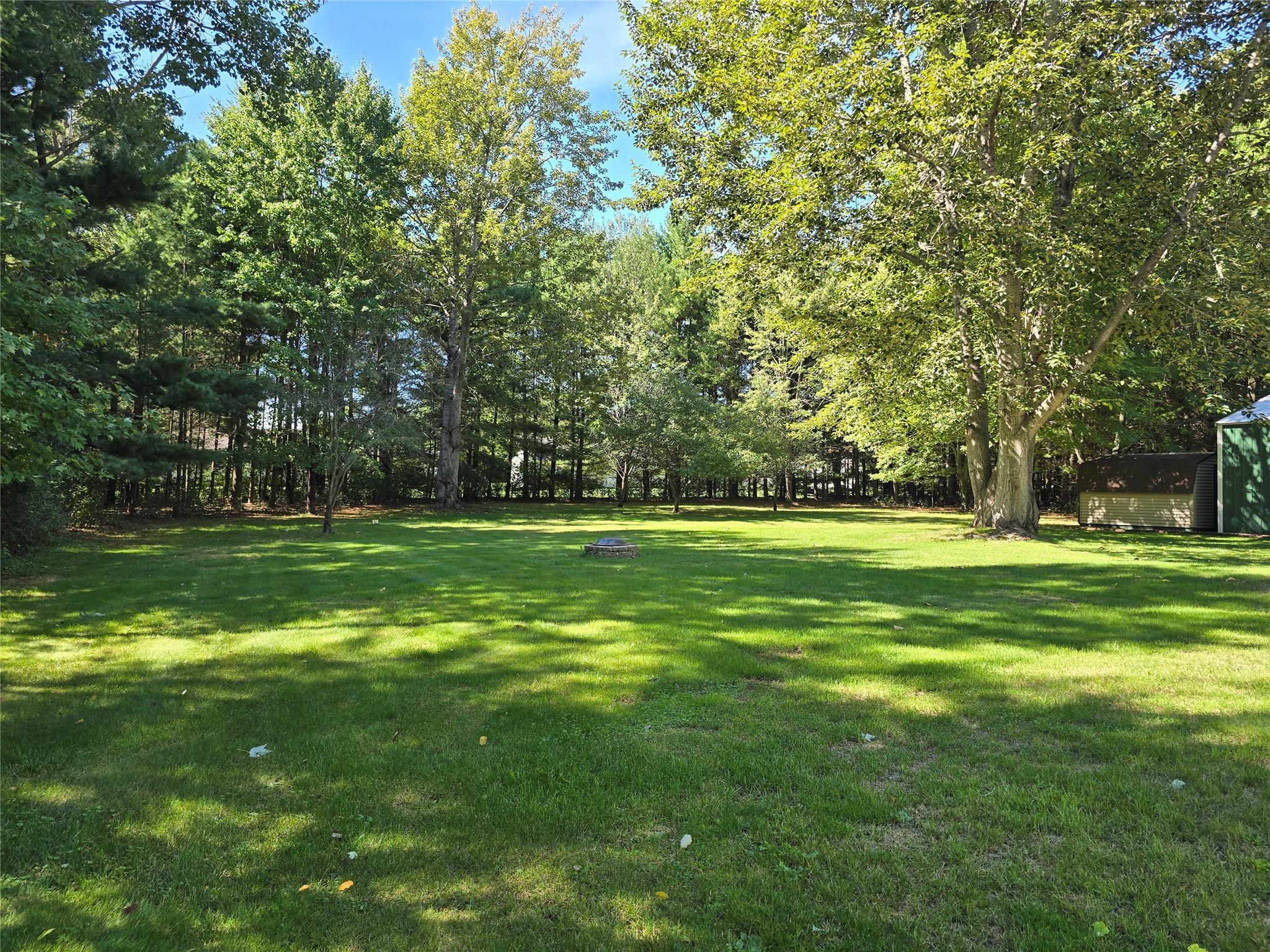 1877 Pinewood Avenue Property Photo 30