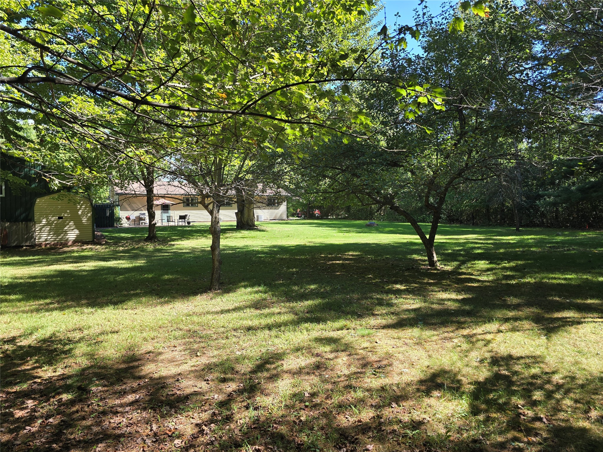 1877 Pinewood Avenue Property Photo 33