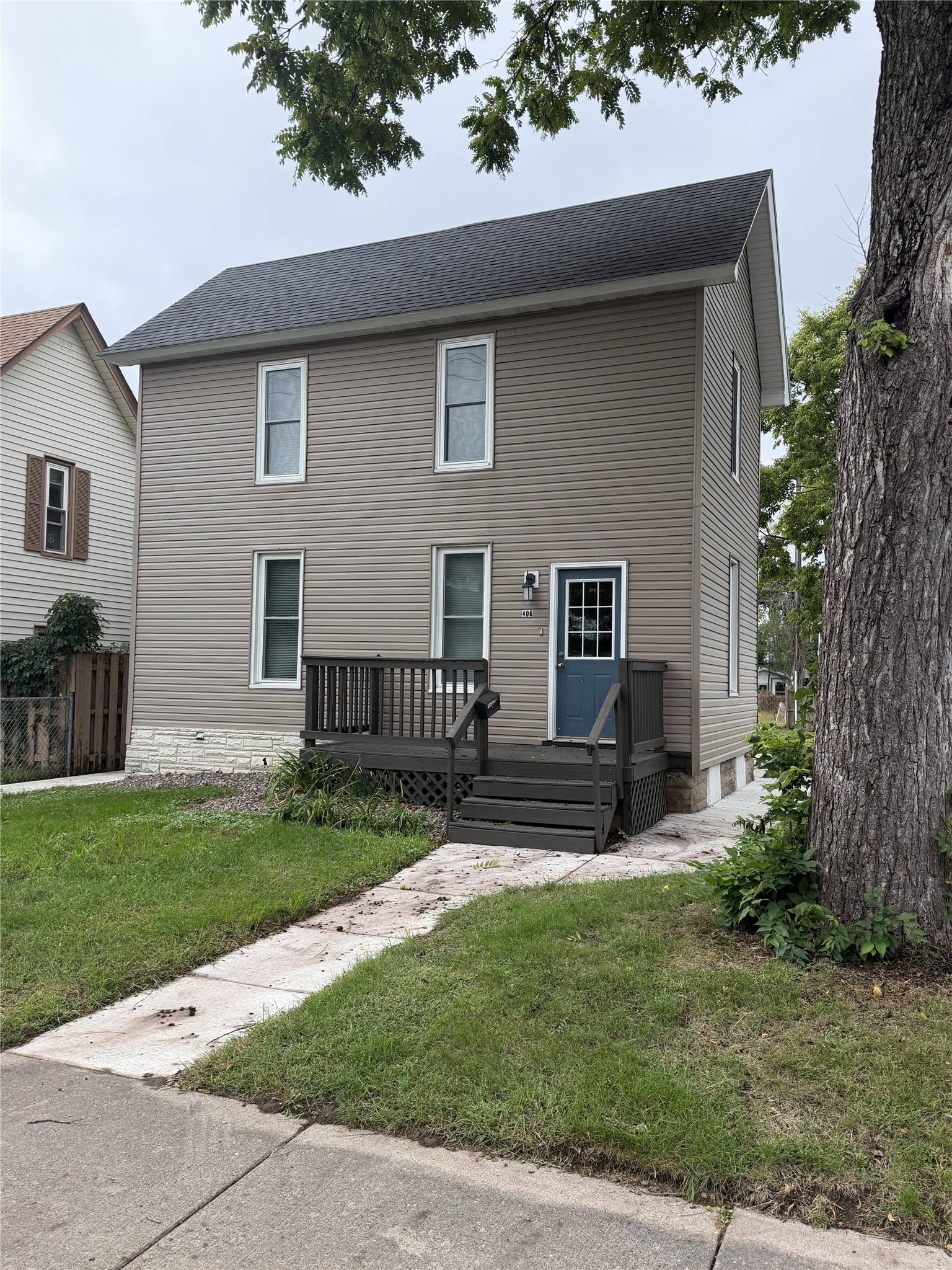 406 Talmadge Street Property Photo 16