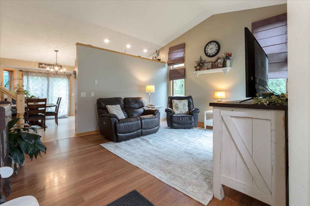 1304 Ballentine Road Property Photo 3