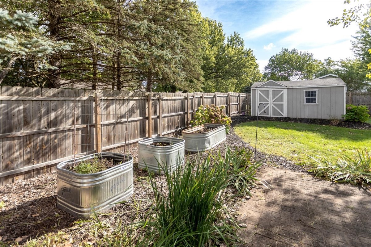 1304 Ballentine Road Property Photo 31