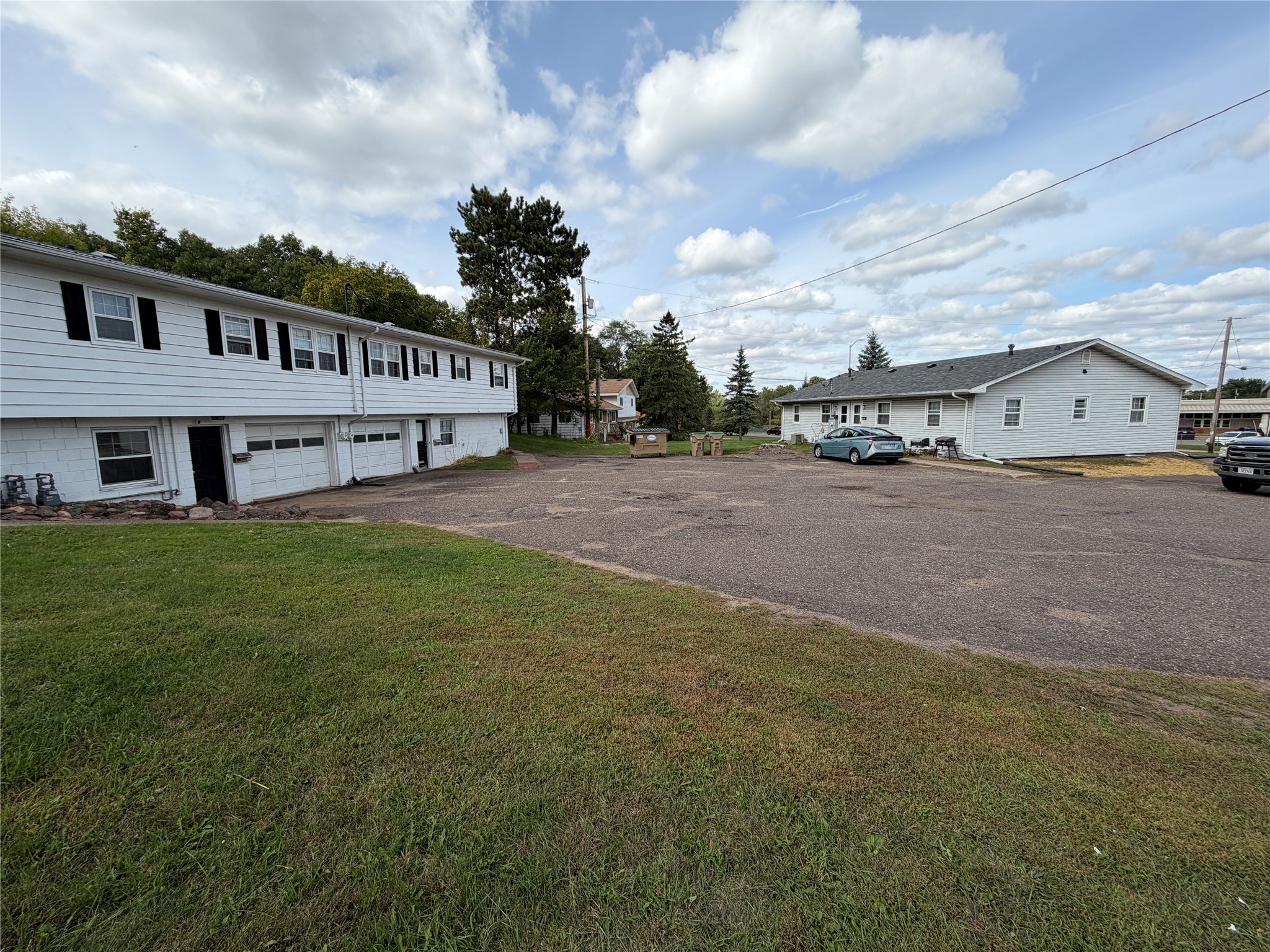 1501-1503 1505-1507 Harding Avenue 1-2 Property Photo 1