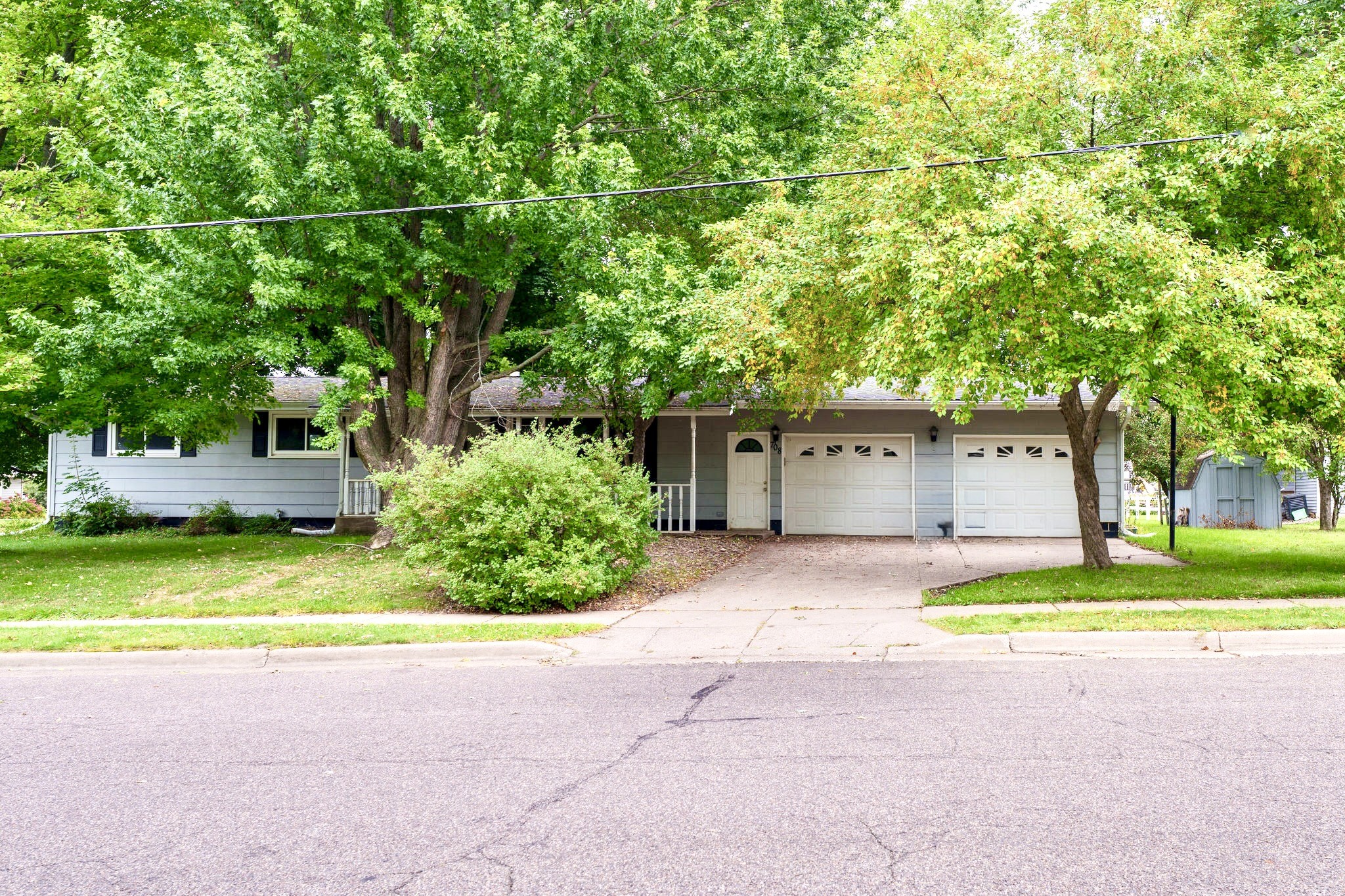 708 S Wisconsin Street Property Photo 2
