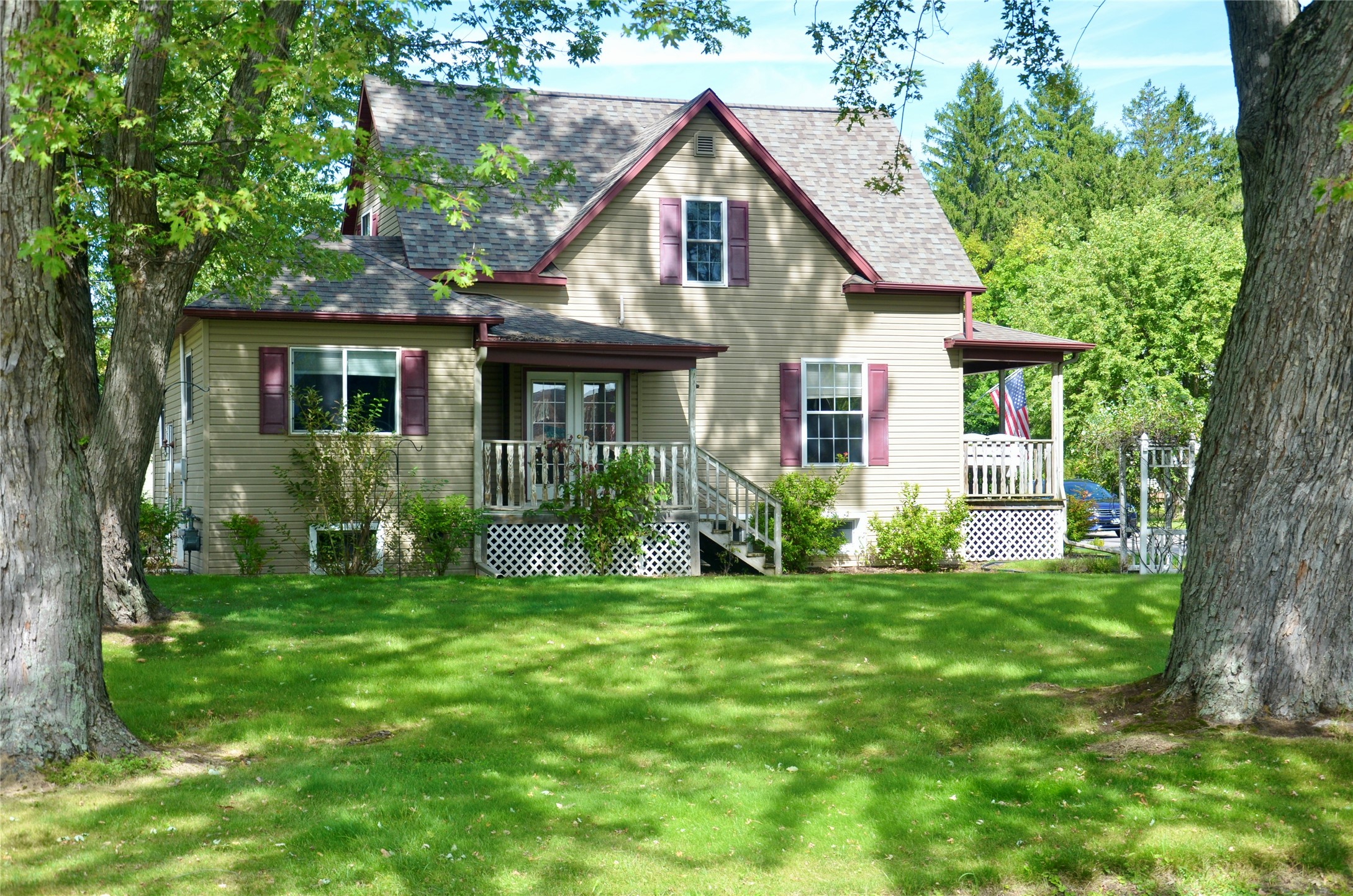 801 N Division Street Property Photo 10