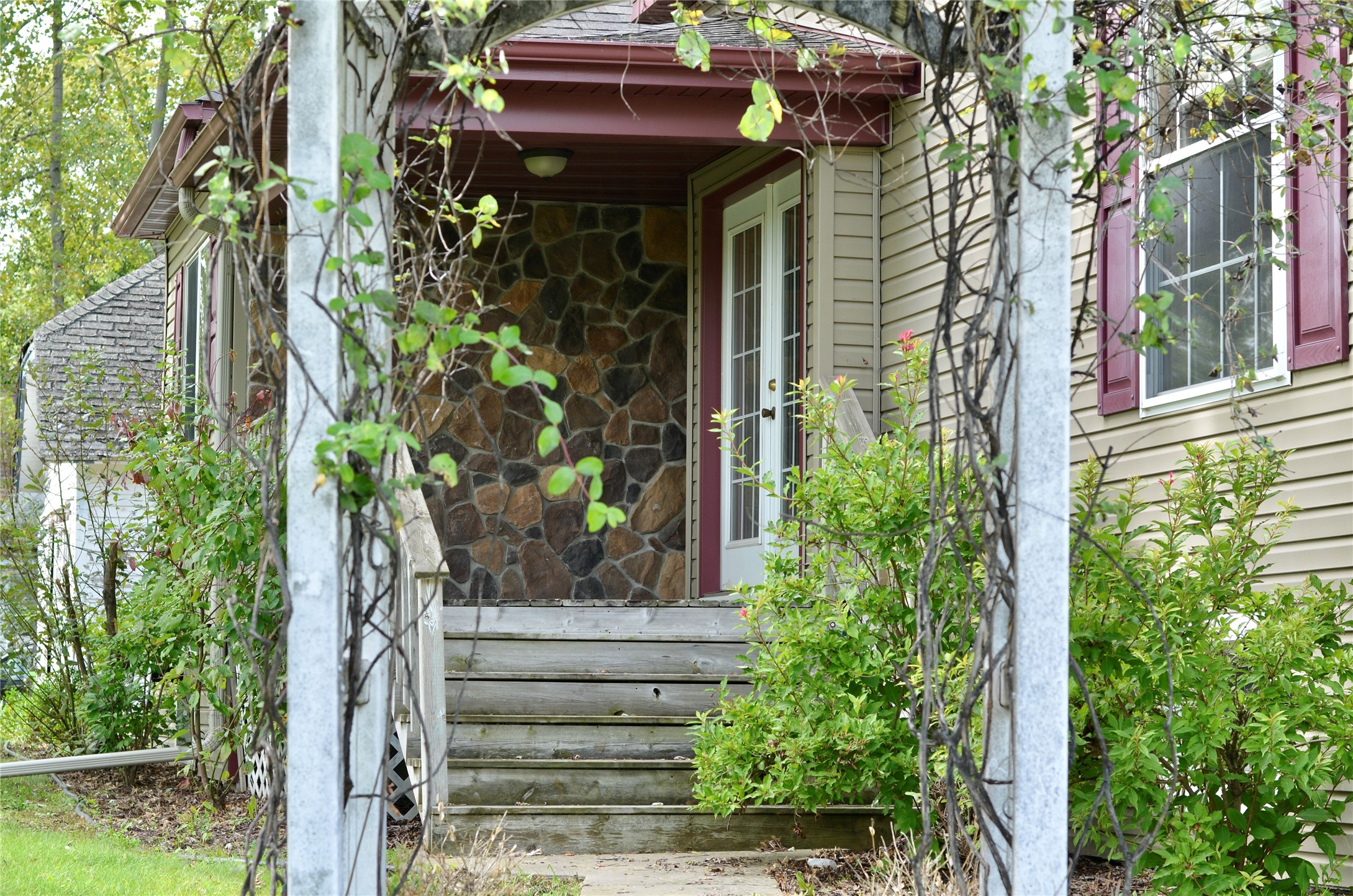 801 N Division Street Property Photo 11