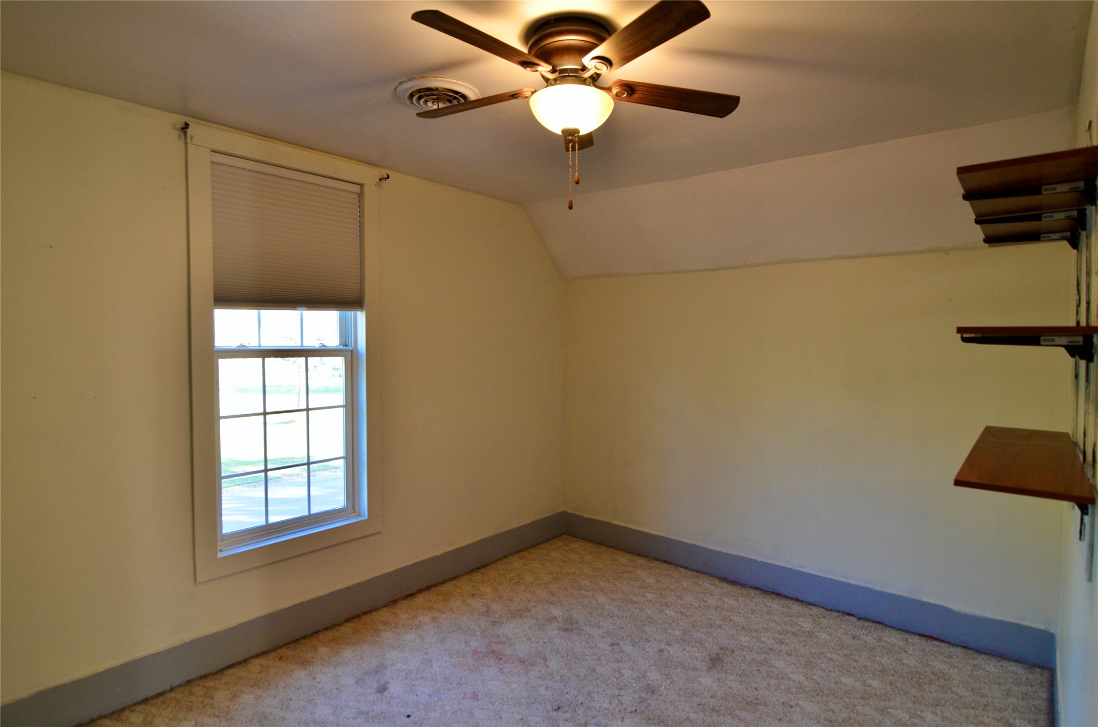 801 N Division Street Property Photo 34