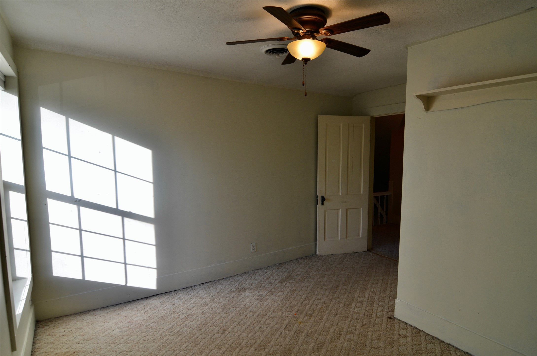 801 N Division Street Property Photo 37