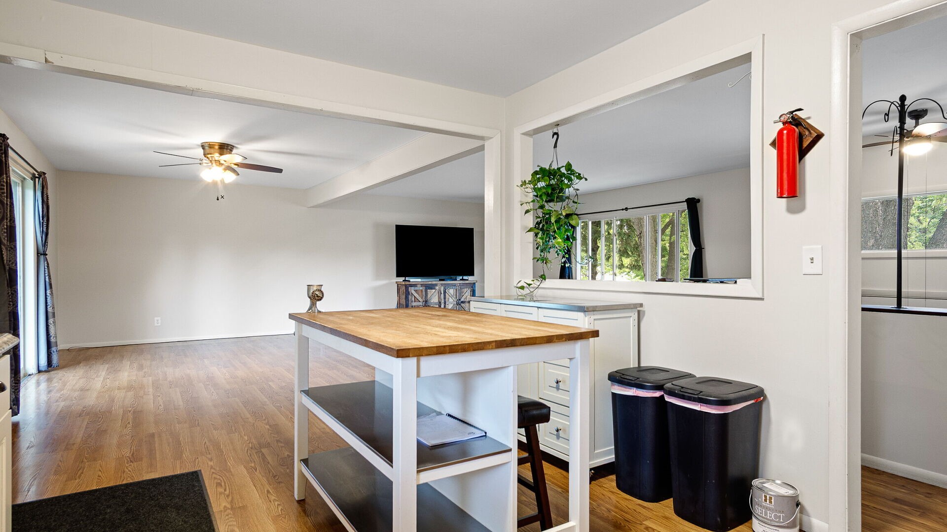 2936 Jupiter Avenue Property Photo 12