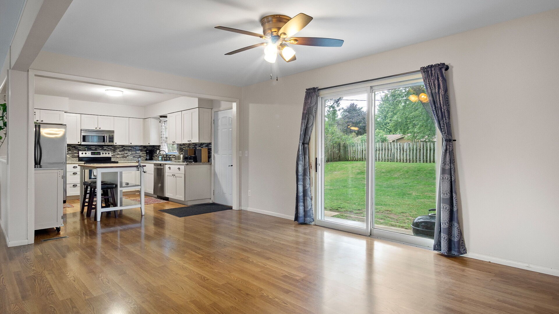 2936 Jupiter Avenue Property Photo 14