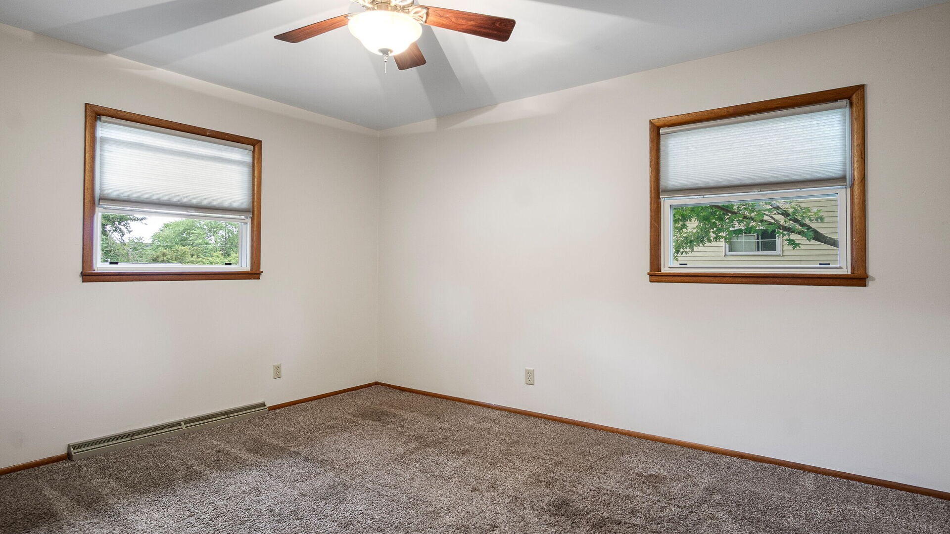 2936 Jupiter Avenue Property Photo 30
