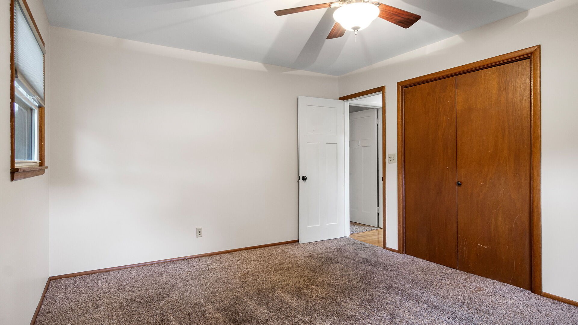 2936 Jupiter Avenue Property Photo 32