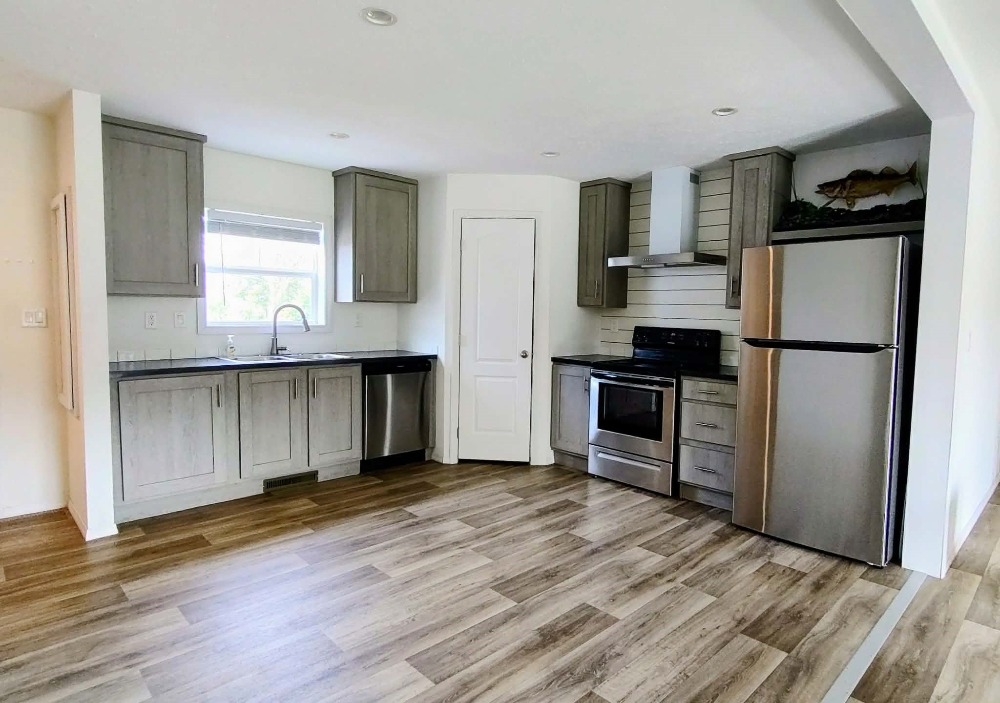 250 E Md Street Property Photo 6
