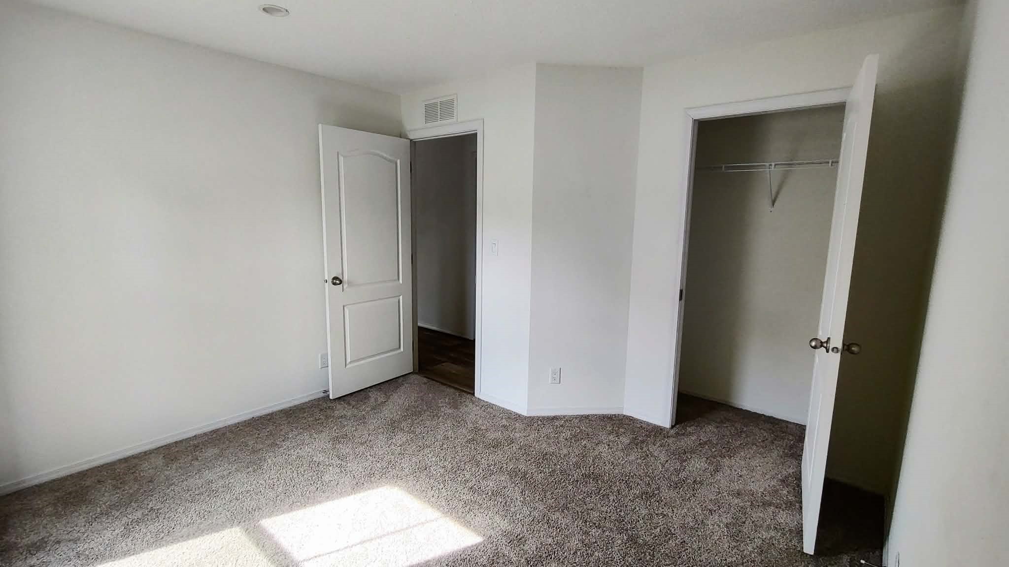 250 E Md Street Property Photo 14