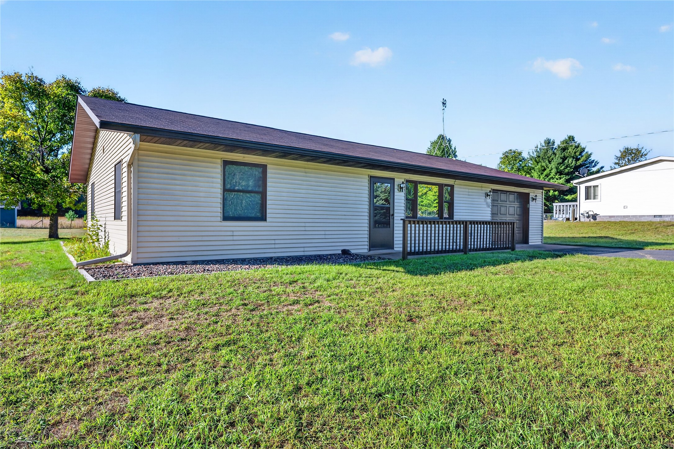 149 Bond Avenue Property Photo 2