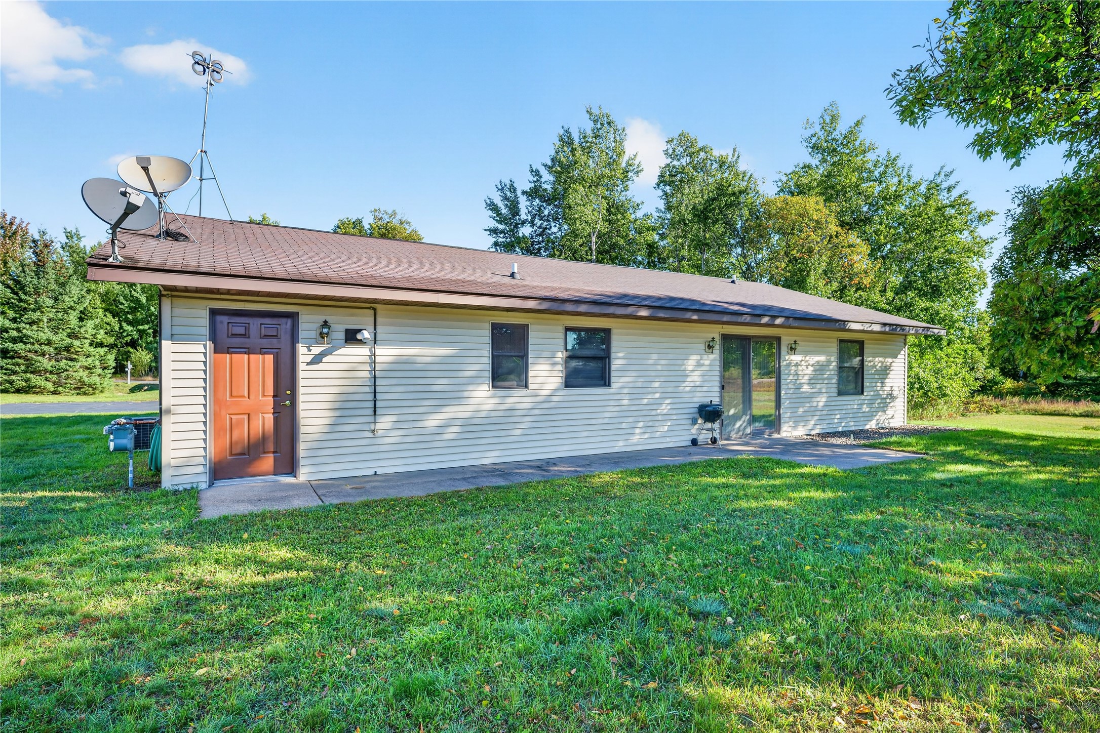 149 Bond Avenue Property Photo 3