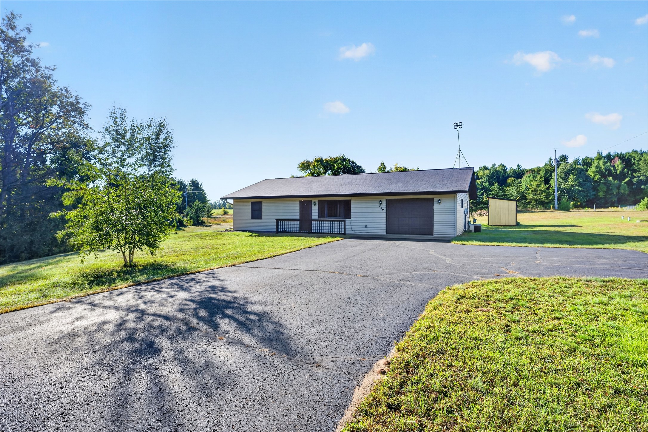 149 Bond Avenue Property Photo 4