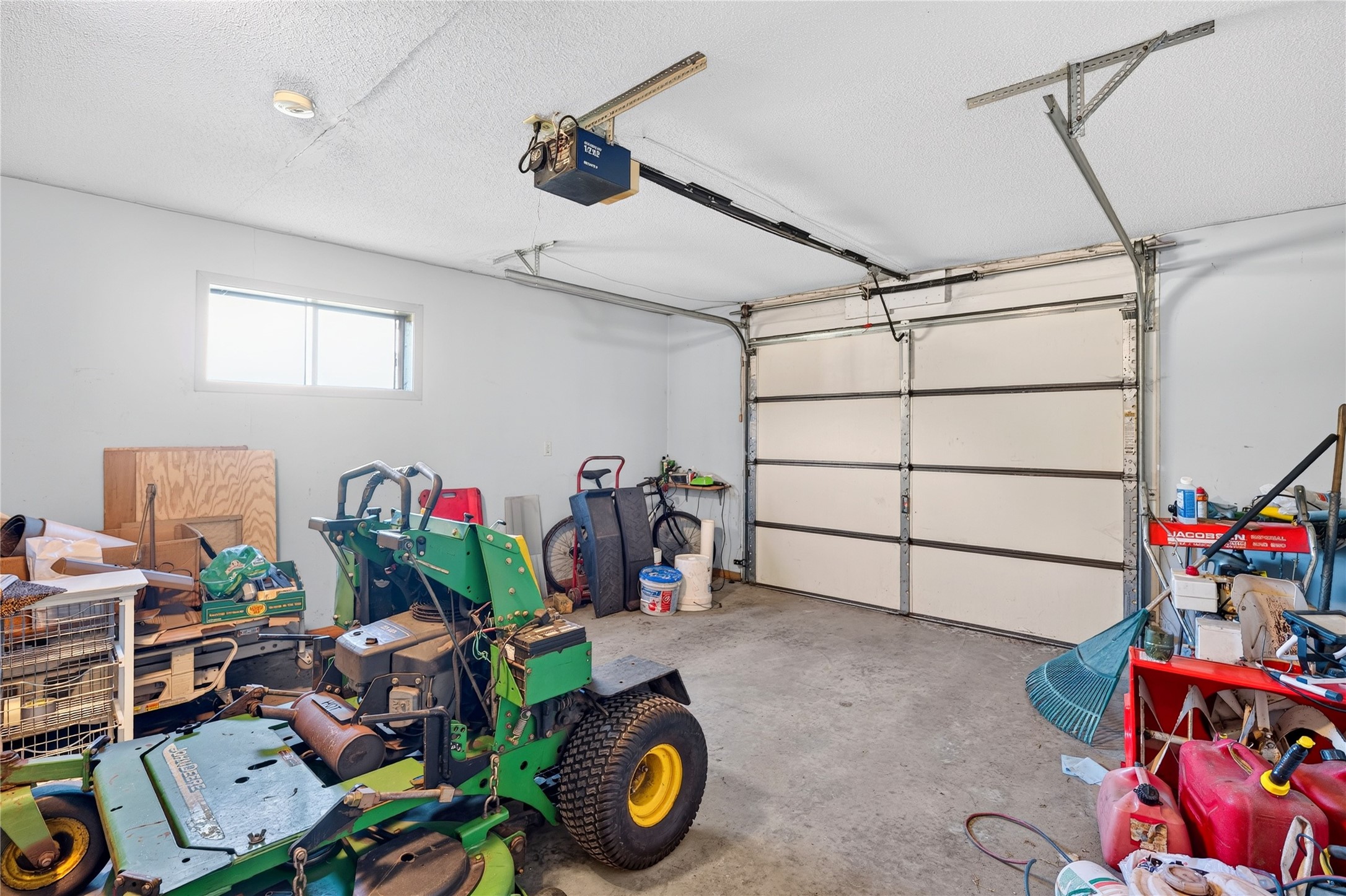 149 Bond Avenue Property Photo 29