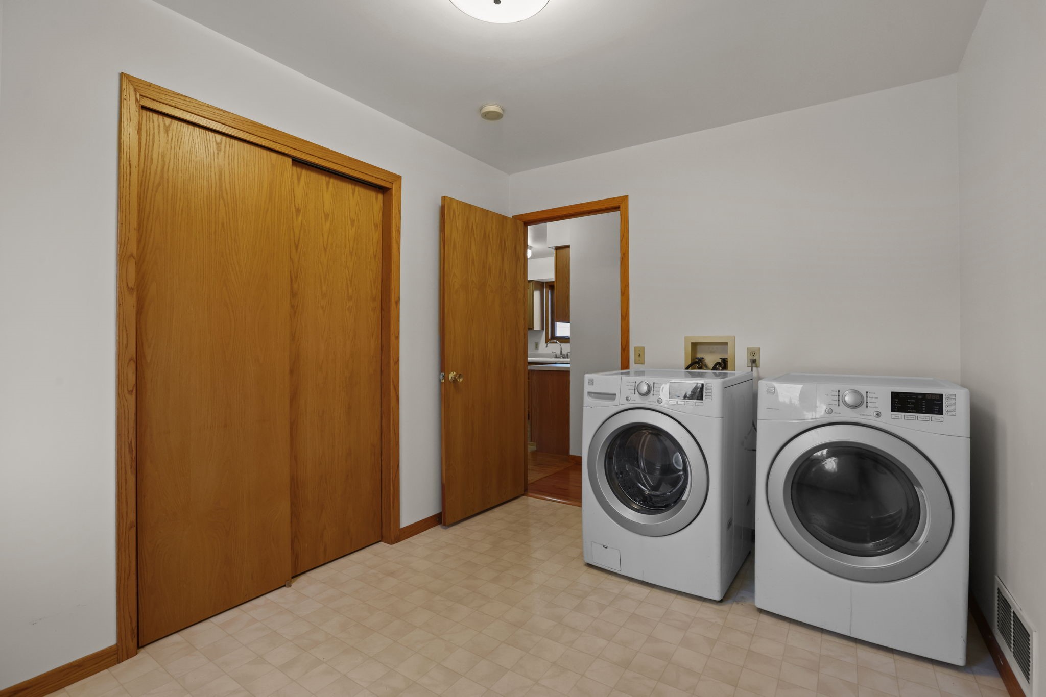 30436 Tower Road Property Photo 28