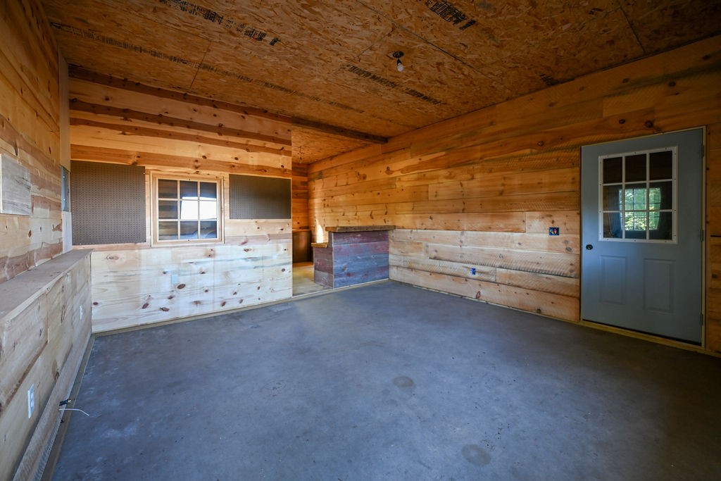 W6200 Highway 70 Property Photo 24