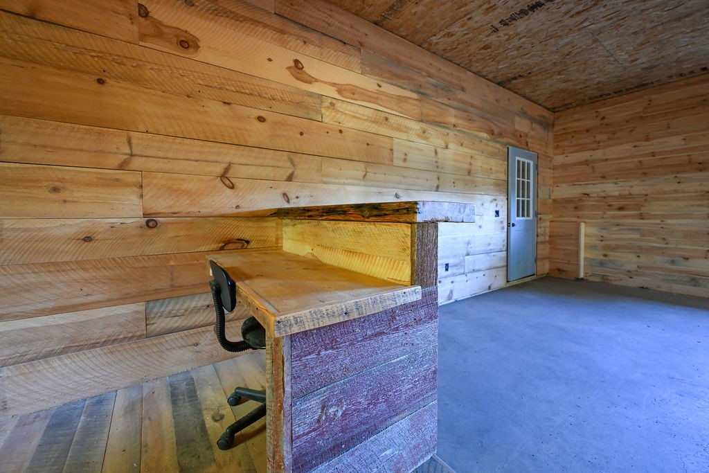 W6200 Highway 70 Property Photo 30