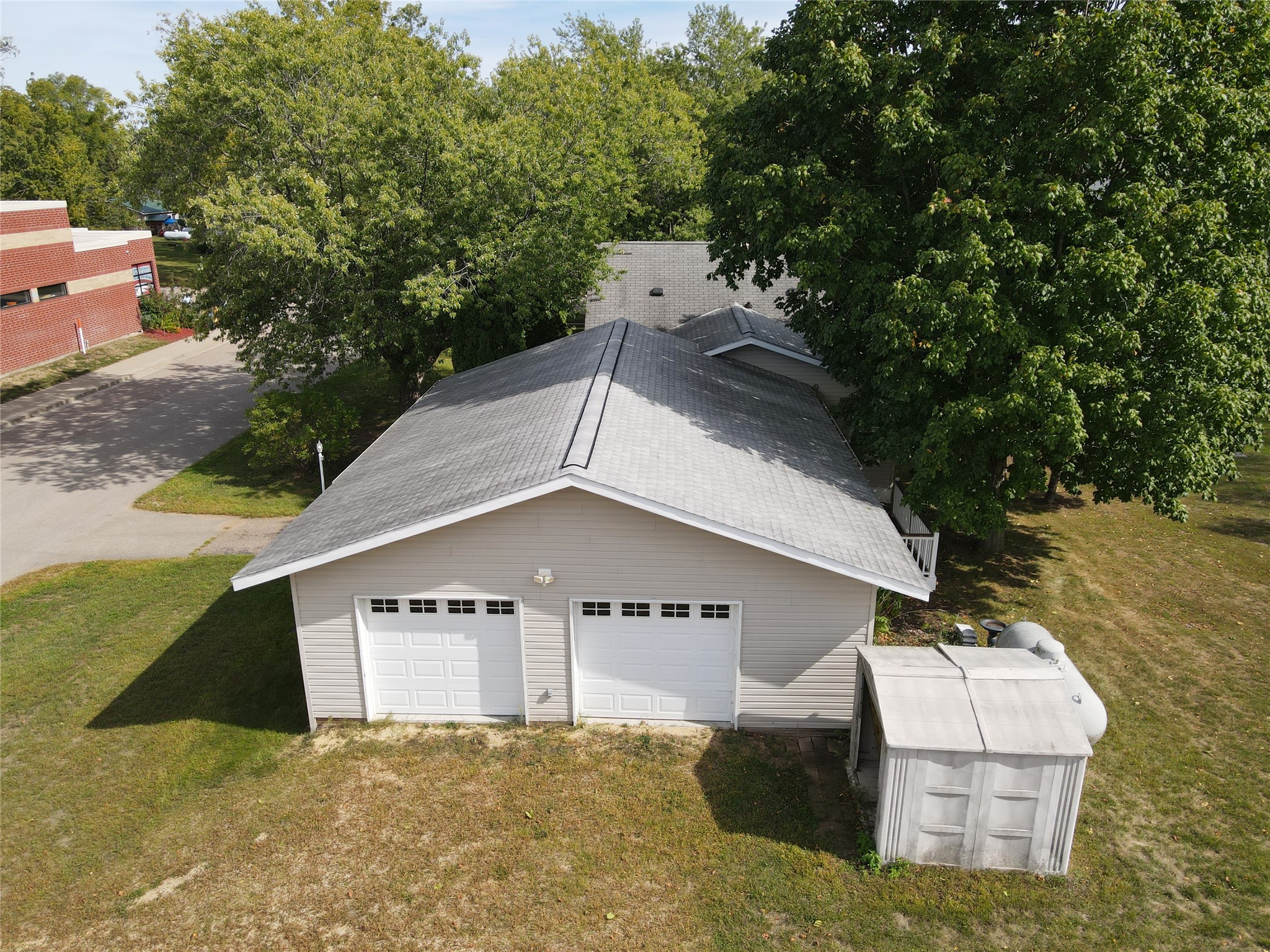 605 5th Street Property Photo 5