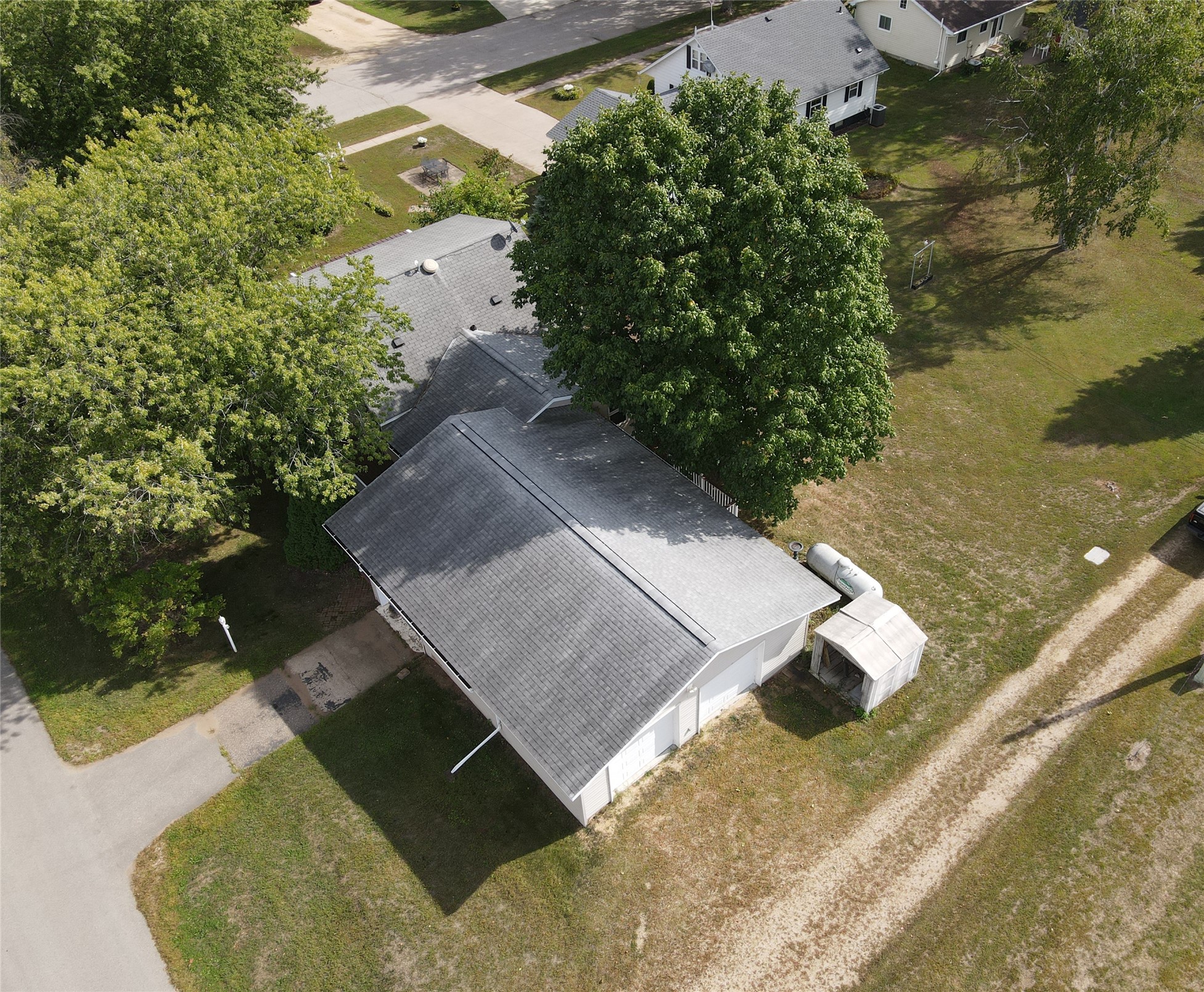 605 5th Street Property Photo 10