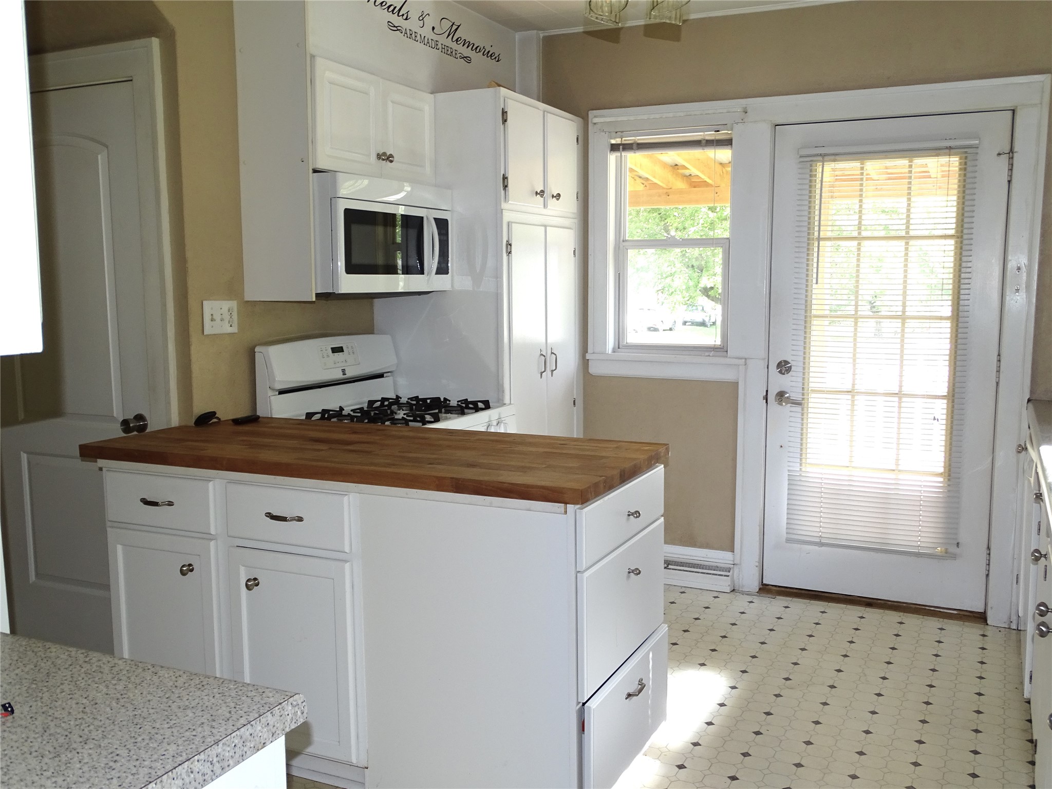 605 5th Street Property Photo 13