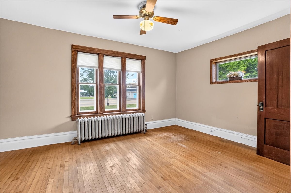 113 W Lincoln Avenue Property Photo 6