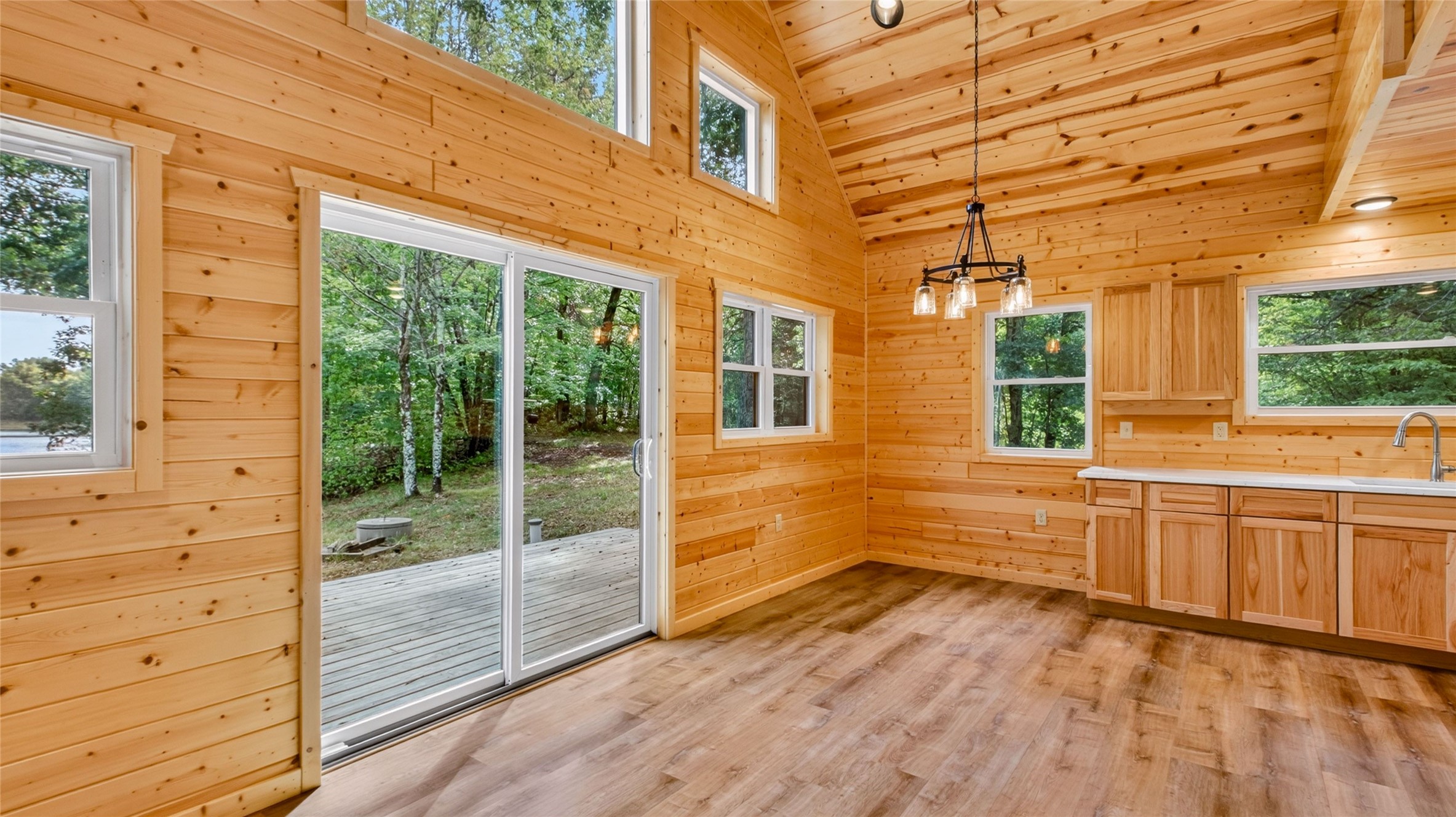 9842 N Gardner Lake Road Property Photo 3