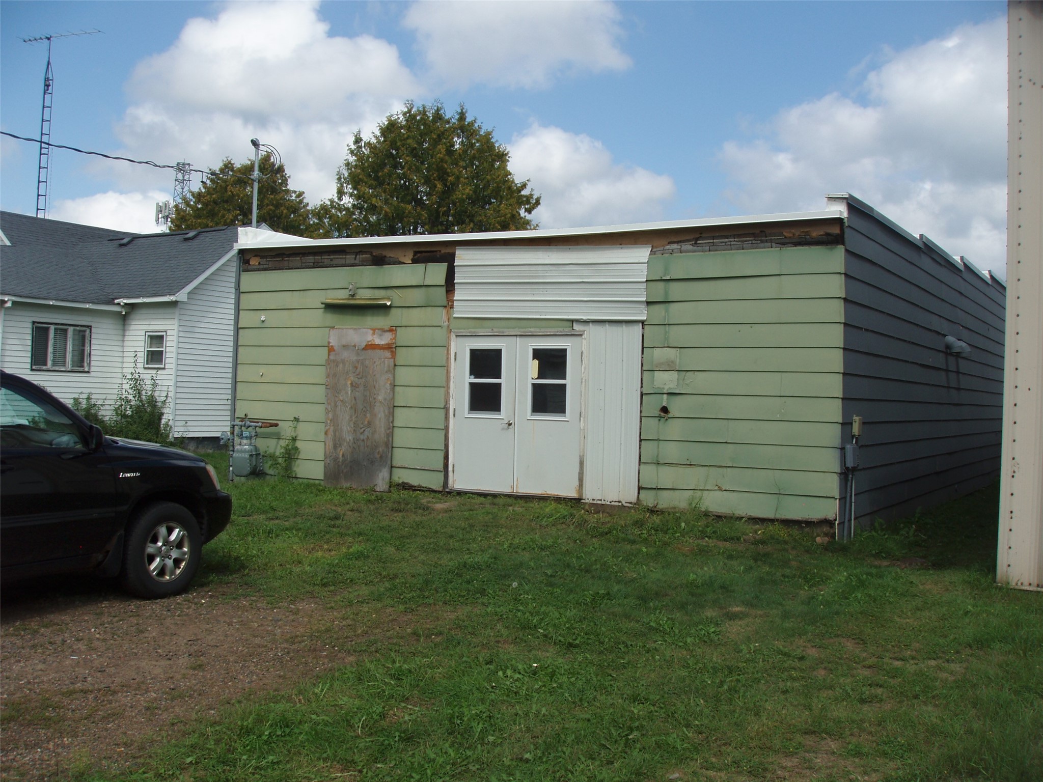 142 S Avon Avenue Property Photo 3
