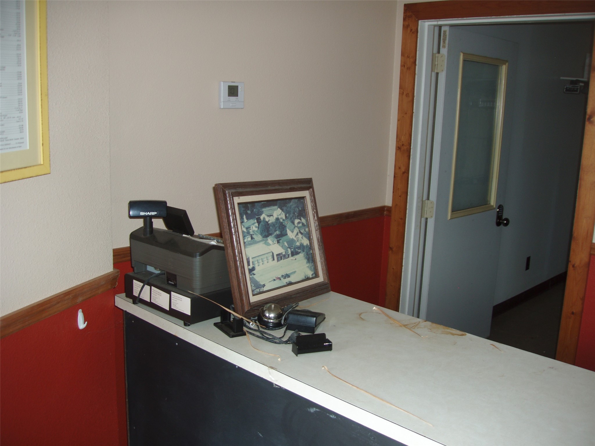 142 S Avon Avenue Property Photo 4
