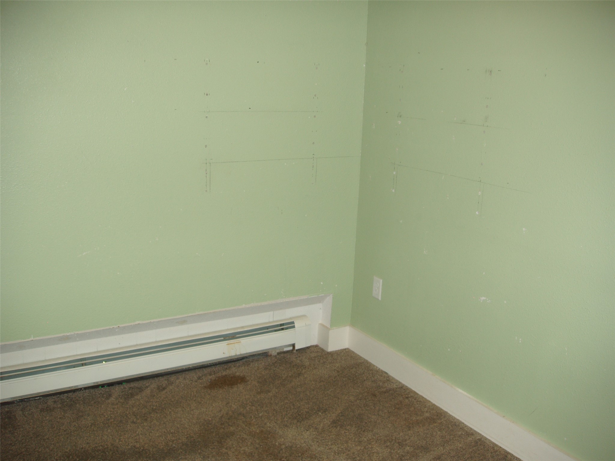 142 S Avon Avenue Property Photo 12