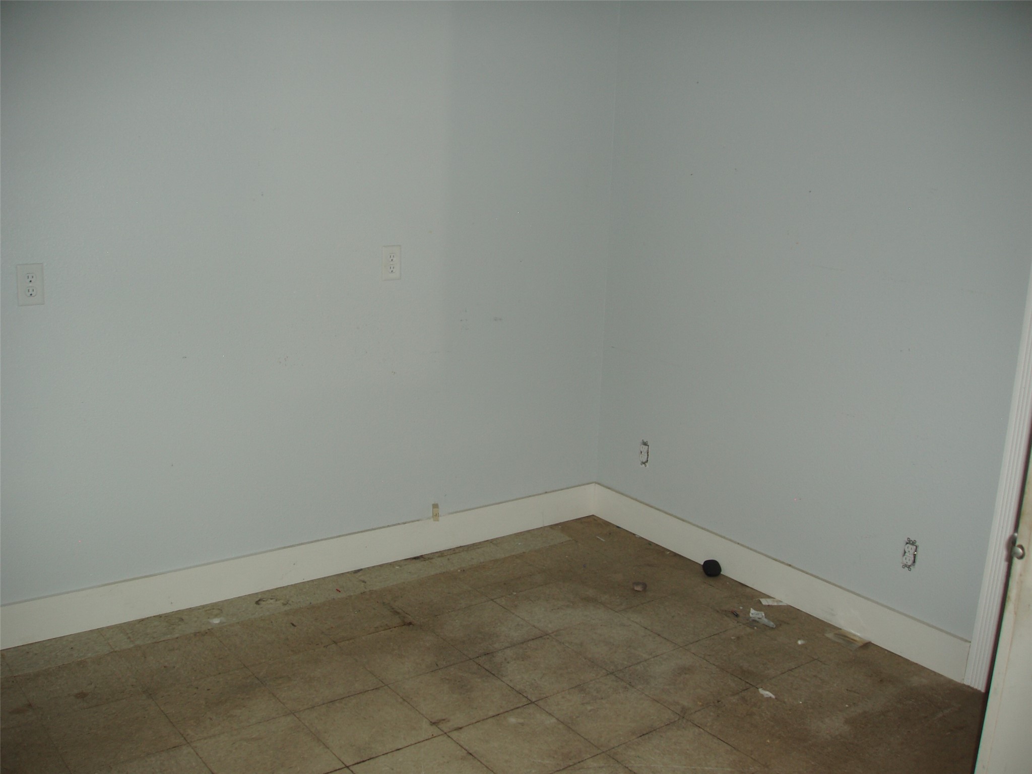 142 S Avon Avenue Property Photo 14