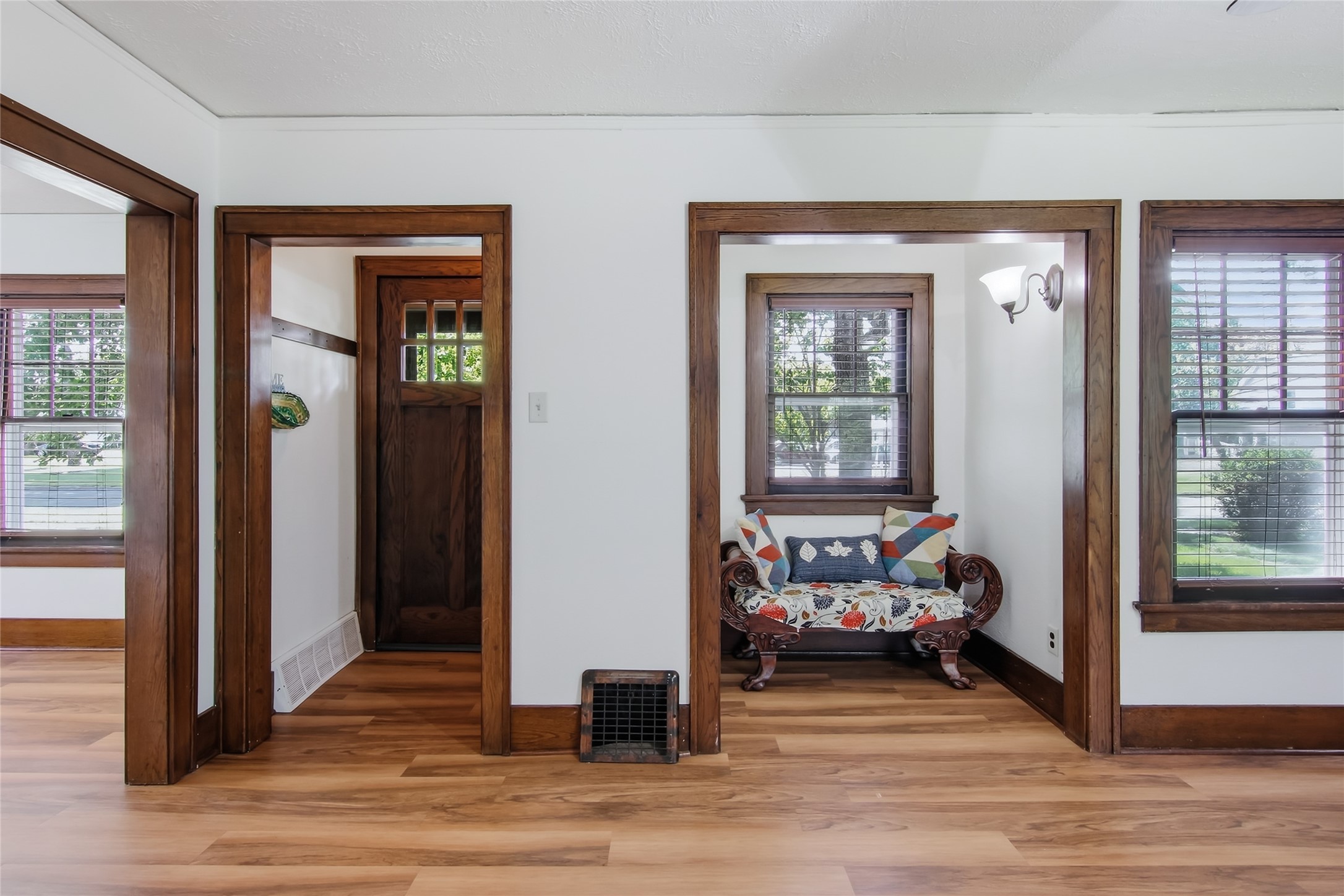 515 12th Avenue W Property Photo 24