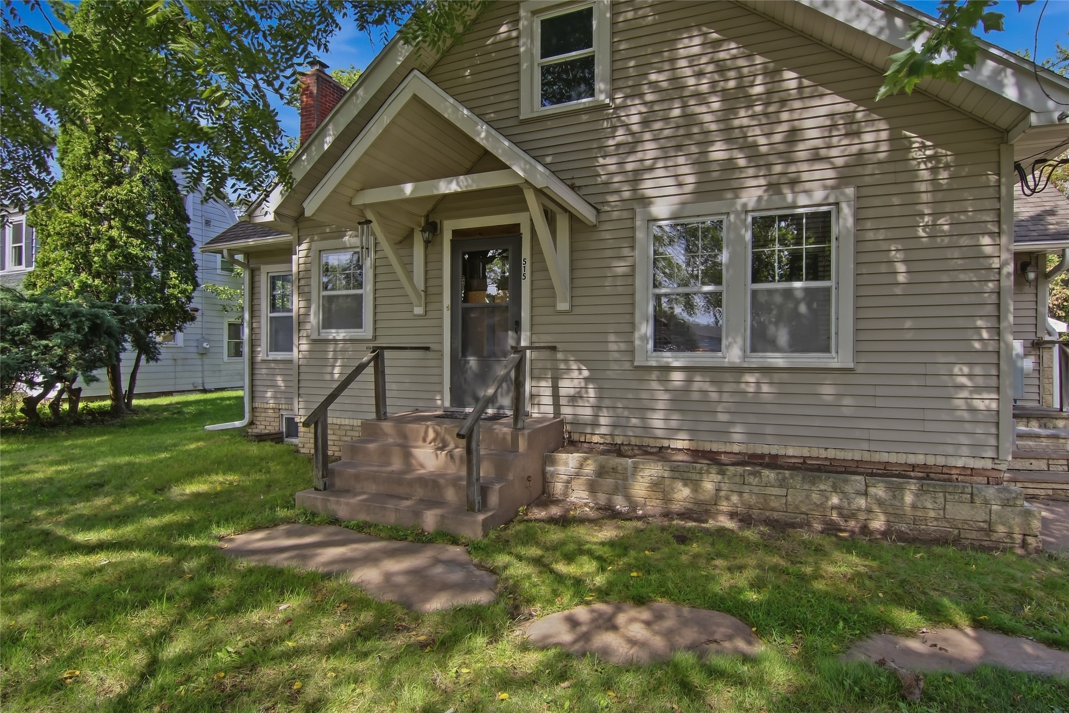 515 12th Avenue W Property Photo 31