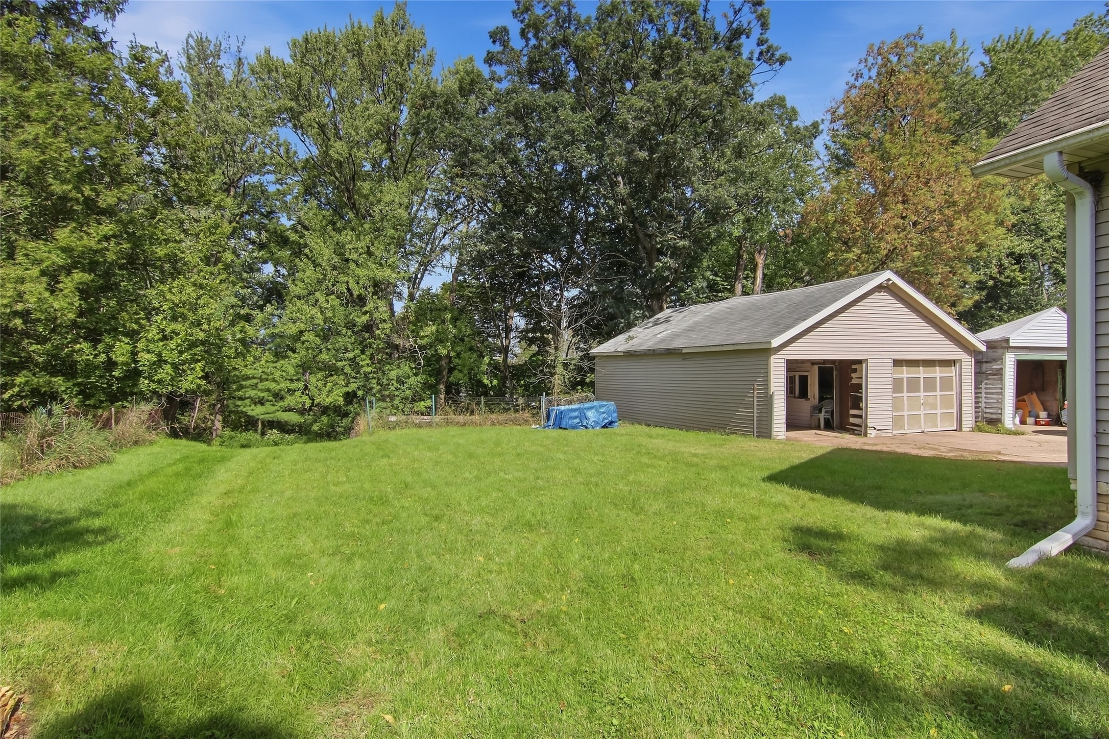 515 12th Avenue W Property Photo 33