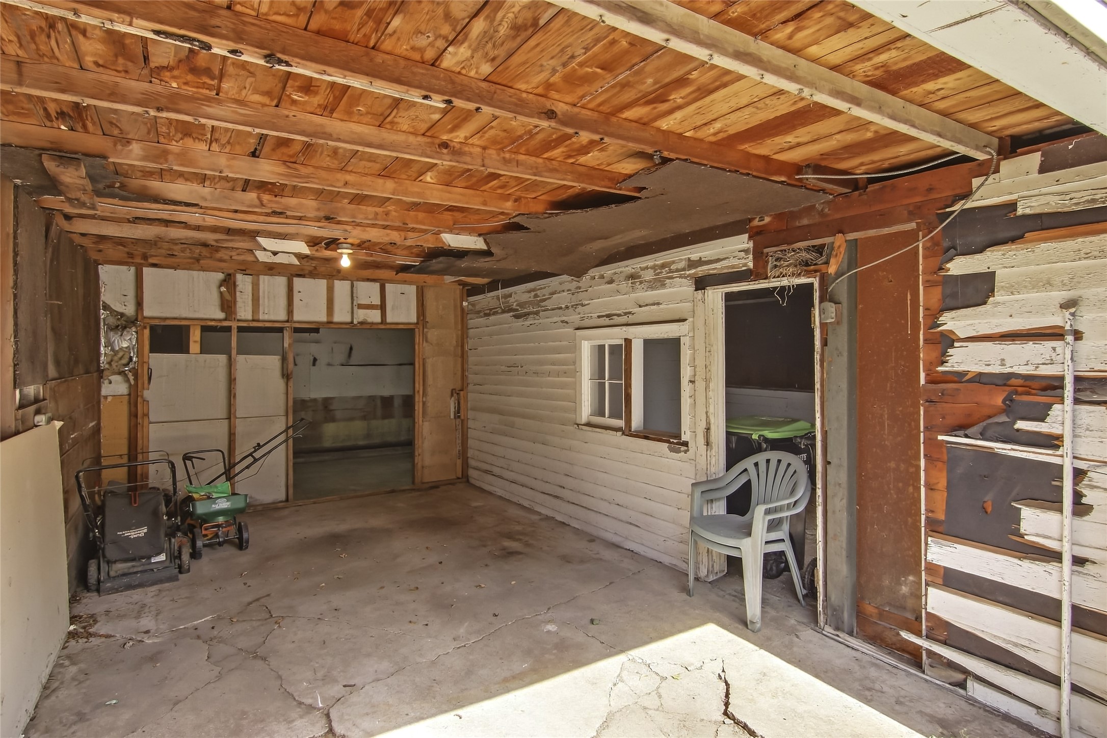 515 12th Avenue W Property Photo 35