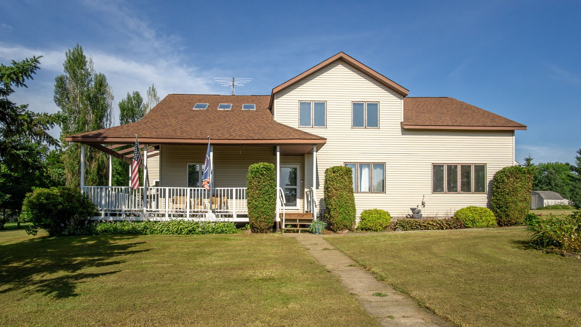 749 Madison Street Property Photo 1