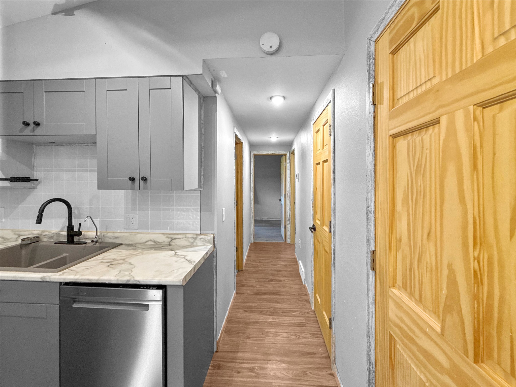 3019 Leslie Lane Property Photo 14