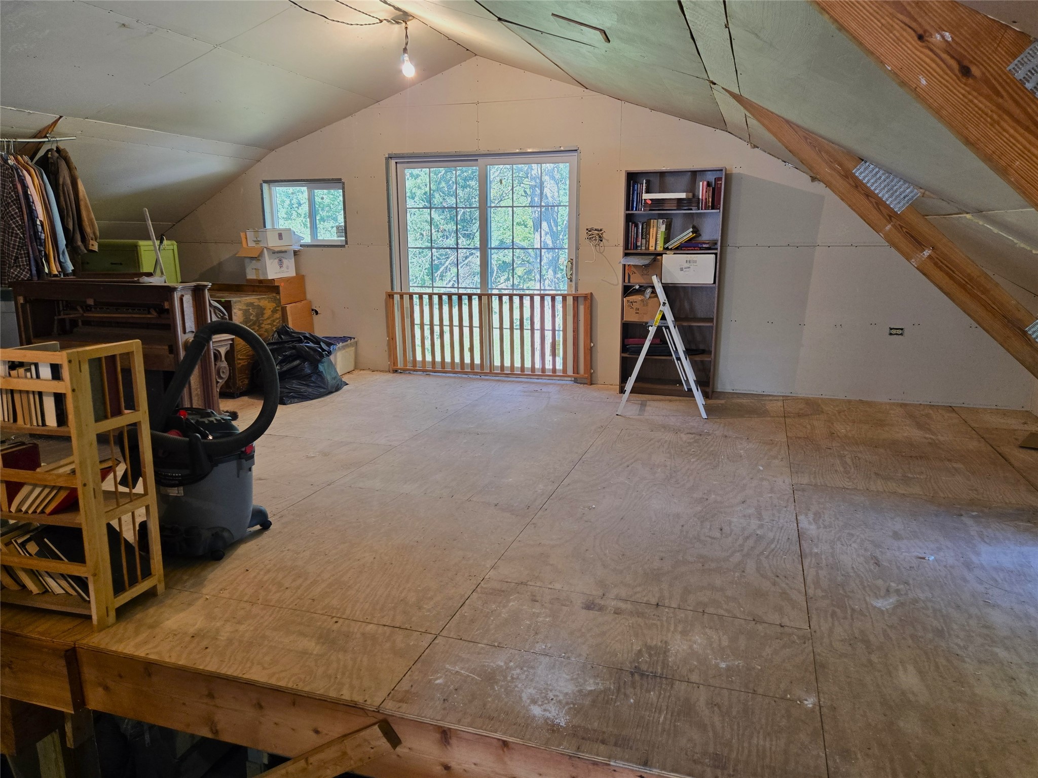 131 2nd Avenue Property Photo 35
