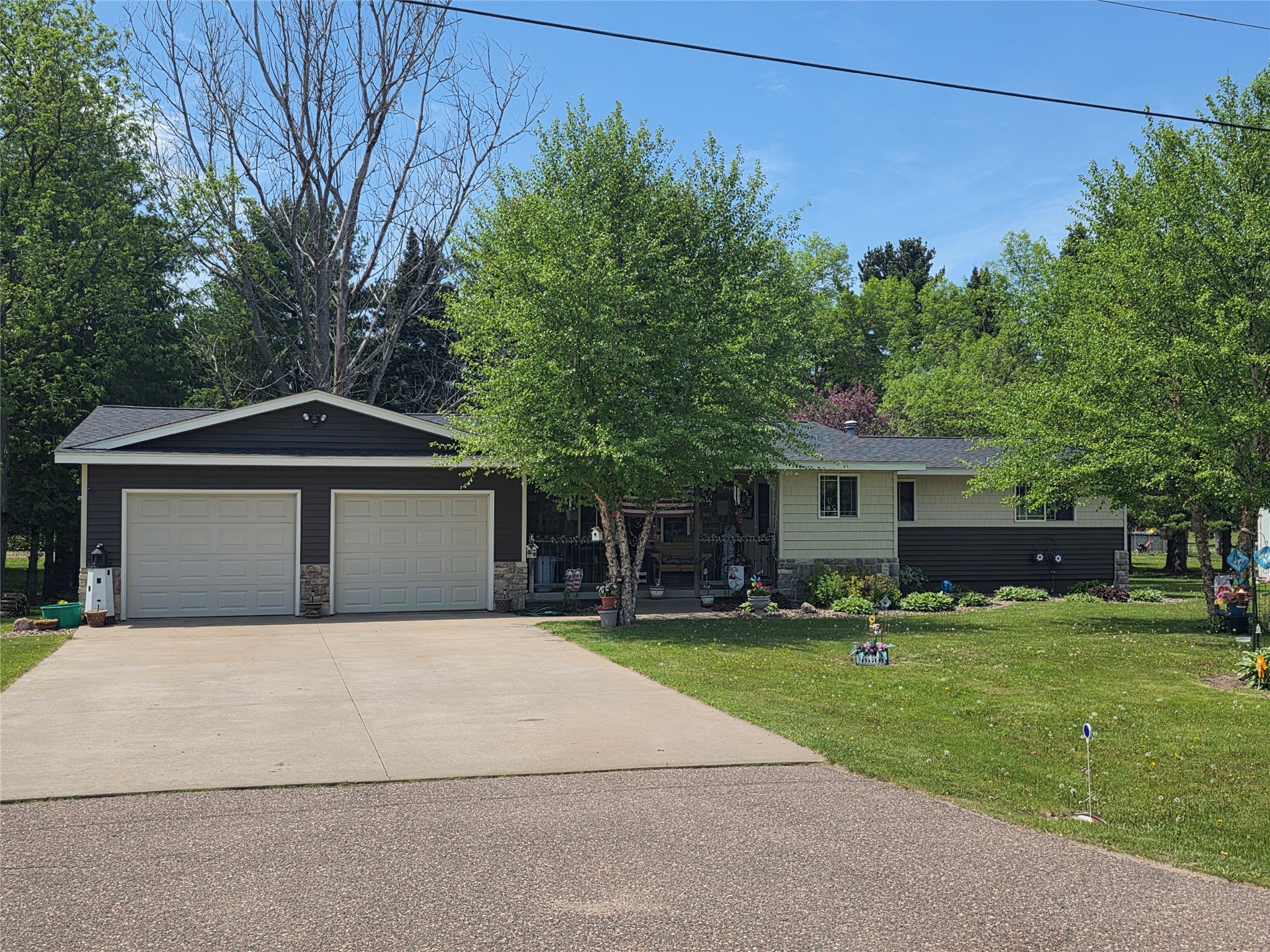 1954 22nd Street Property Photo 1