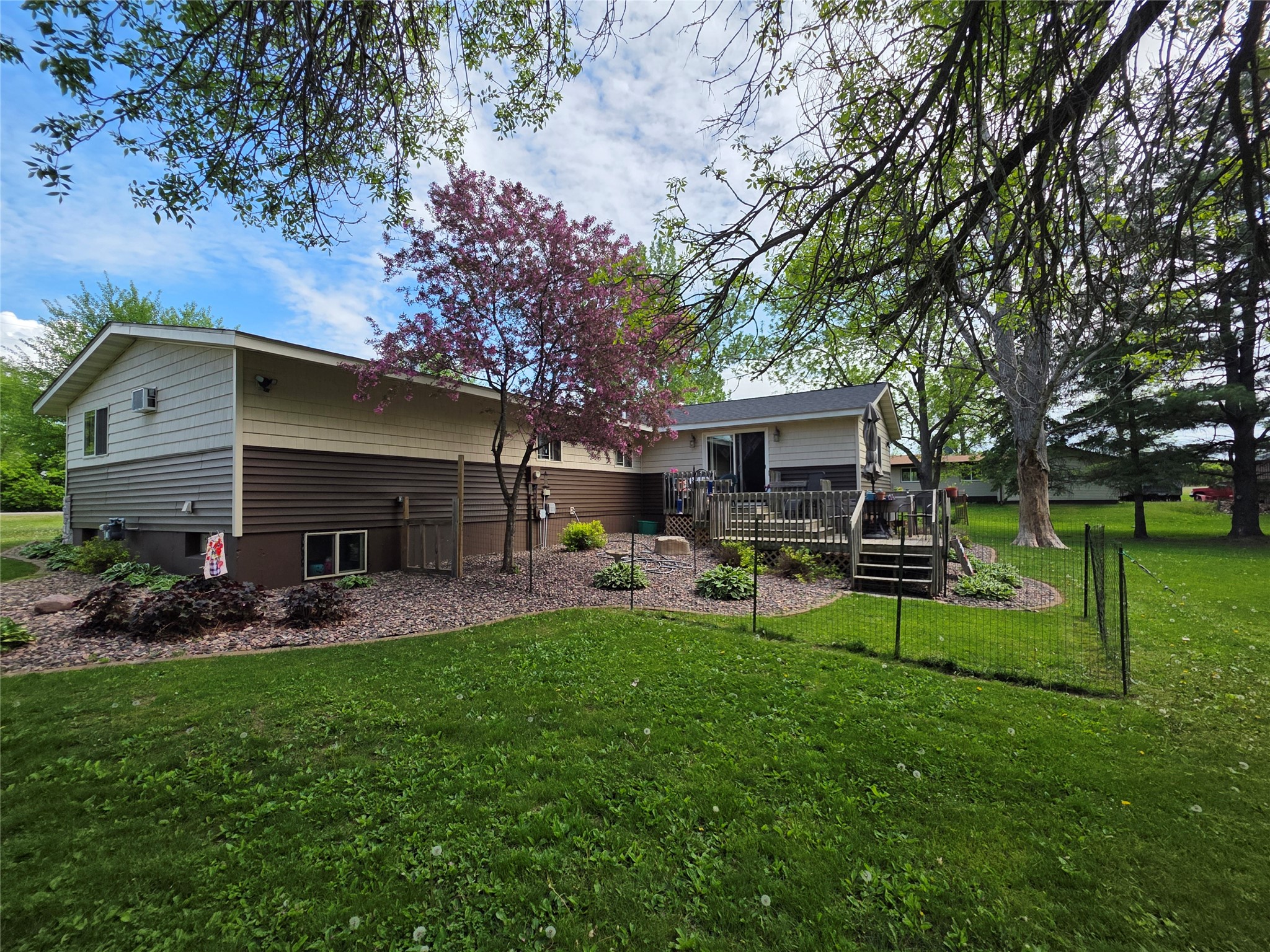 1954 22nd Street Property Photo 4